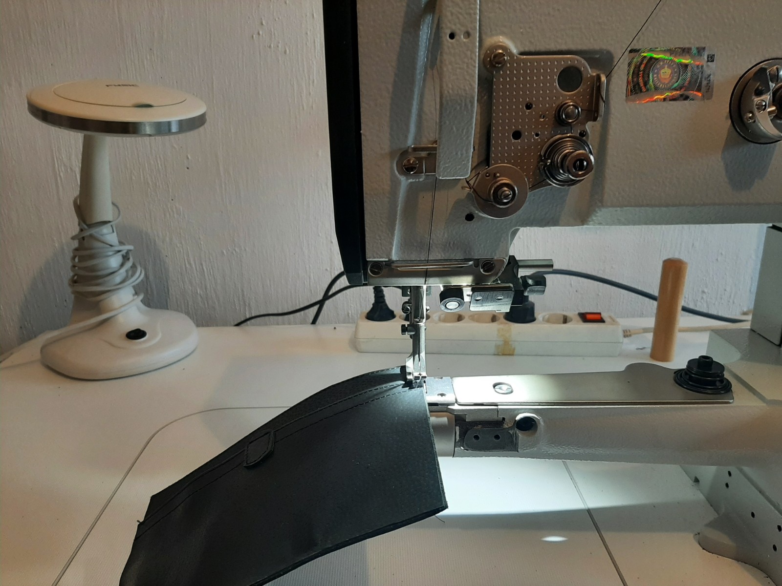 Leren handtas met bijpassende Bag charm