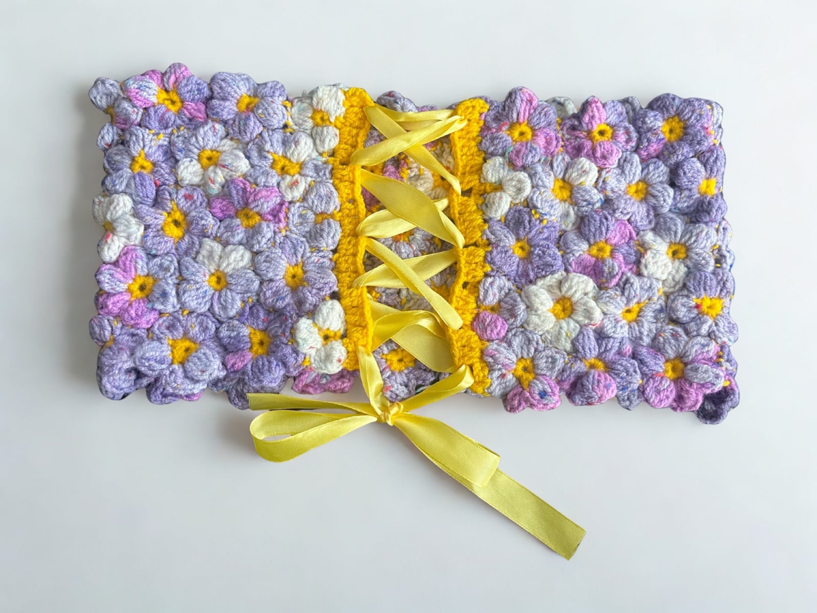 Chloris Lilac Whisper - Gehaakte puff flowers croptop - XS