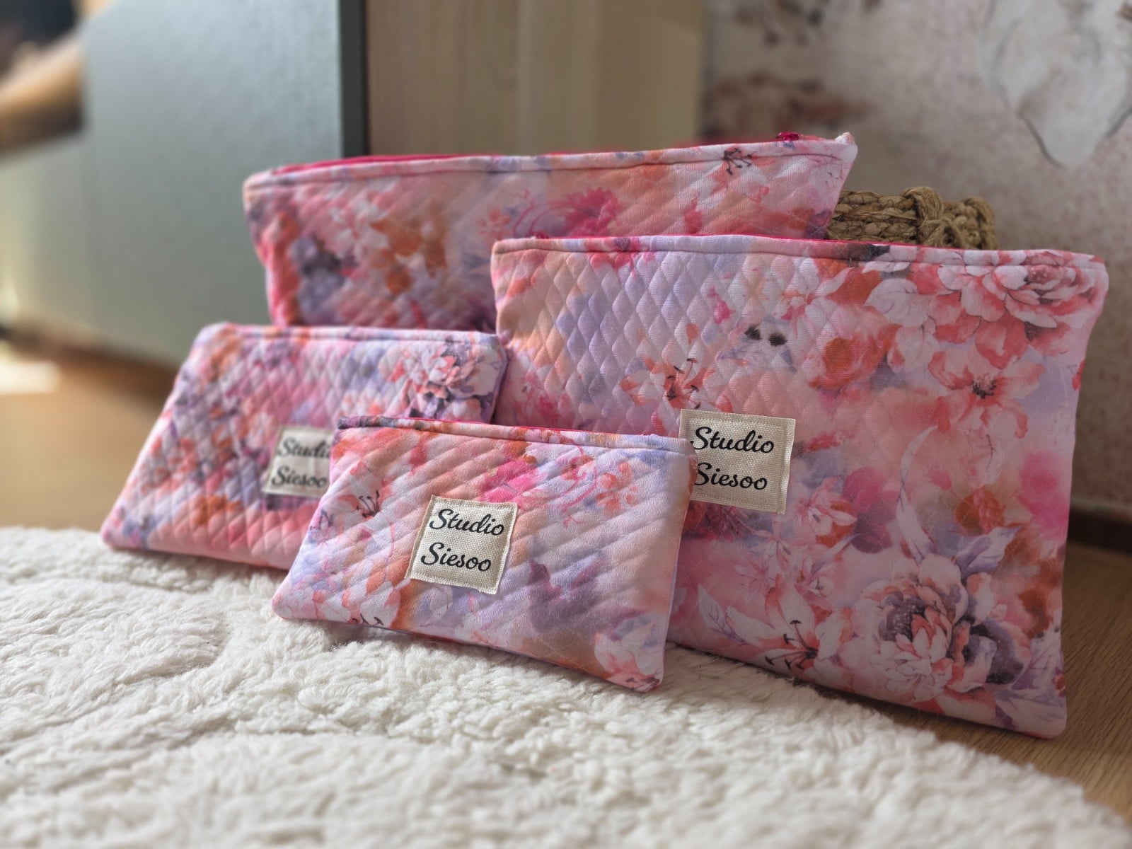 Pink Petal Pouch Gewatteerd Etui - 129890 Pink Petal Pouch Gewatteerd Etui