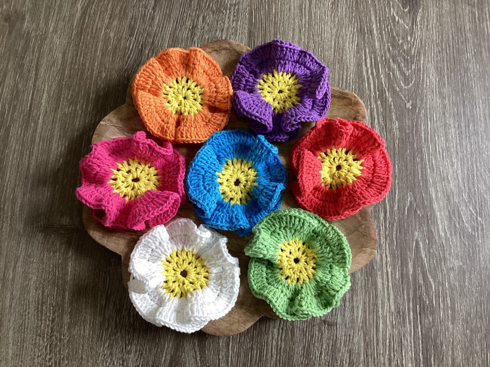 Schatjes van bloemetjes. - 143339 Schatjes van bloemetjes.