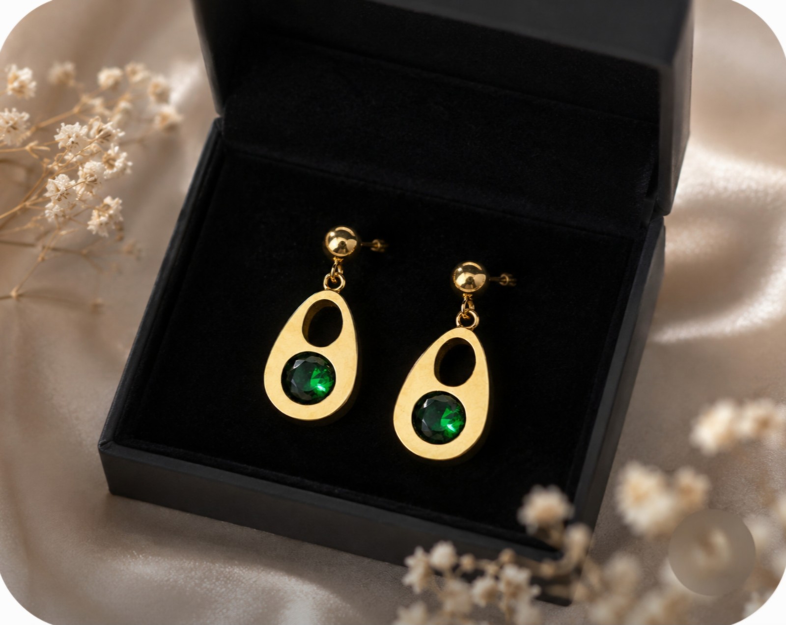 π Elegante RVS Vergulde Oorbellen met Smaragdgroene Steen β Tijdβ¦ - 148043 π Elegante RVS Vergulde Oorbellen met Smaragdgroene Steen β Tijdloos & Chic