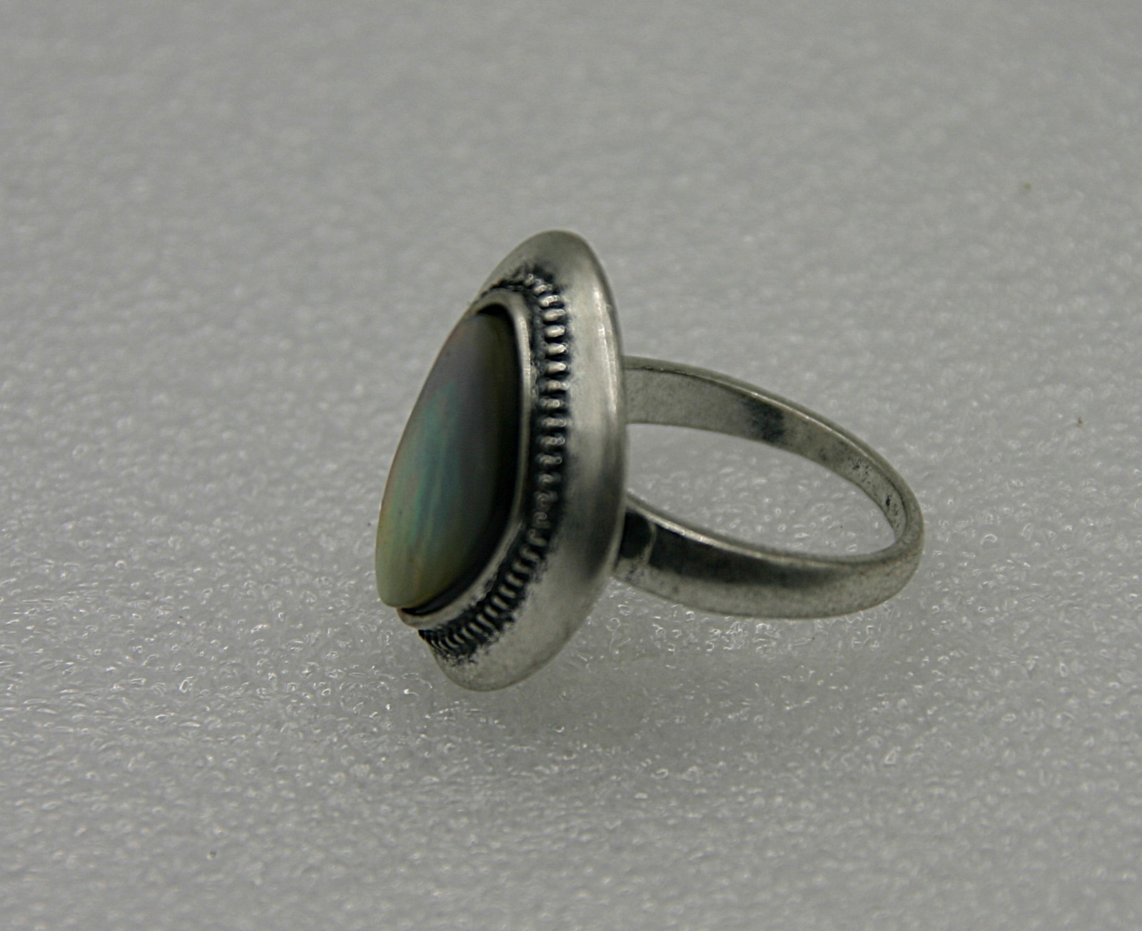 Losange Seashell Geoxideerde zilverkleurige ring