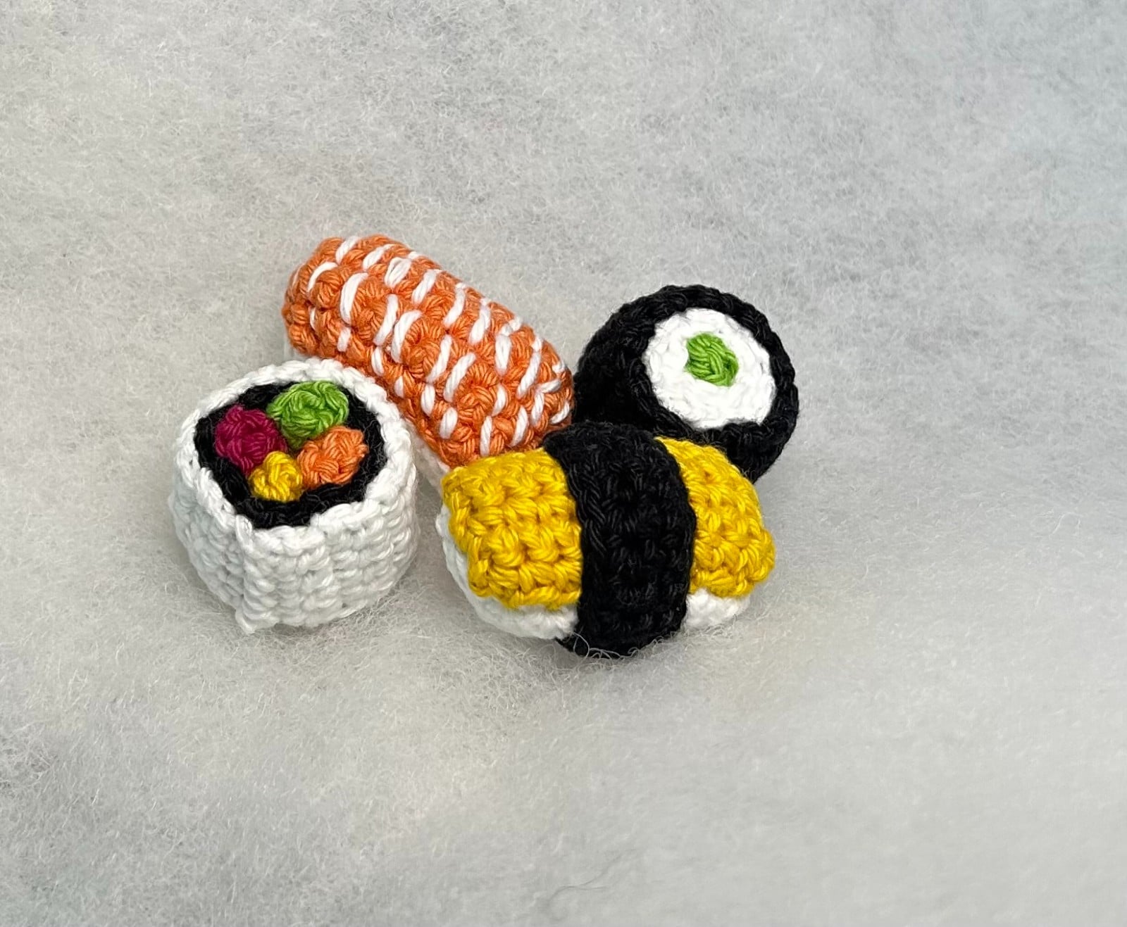 Handgemaakte gehaakte mini sushi – set van 4 - 151594 Handgemaakte gehaakte mini sushi – set van 4