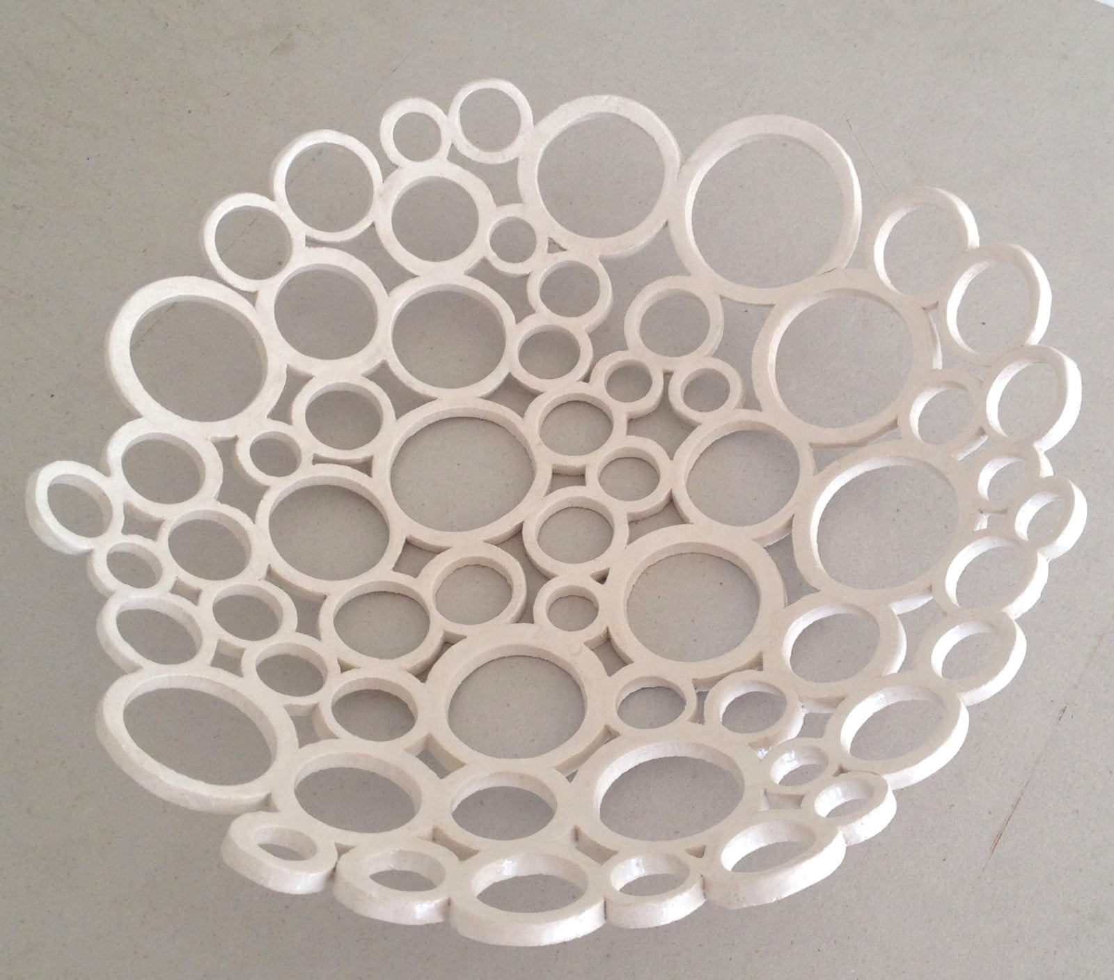 Handgemaakte schaal keramiek (open), gesigneerd en genummerd(Ø 40 cm… - 109175 Handgemaakte schaal keramiek (open), gesigneerd en genummerd(Ø 40 cm) Nicolaas Maathuis (NIC-O)