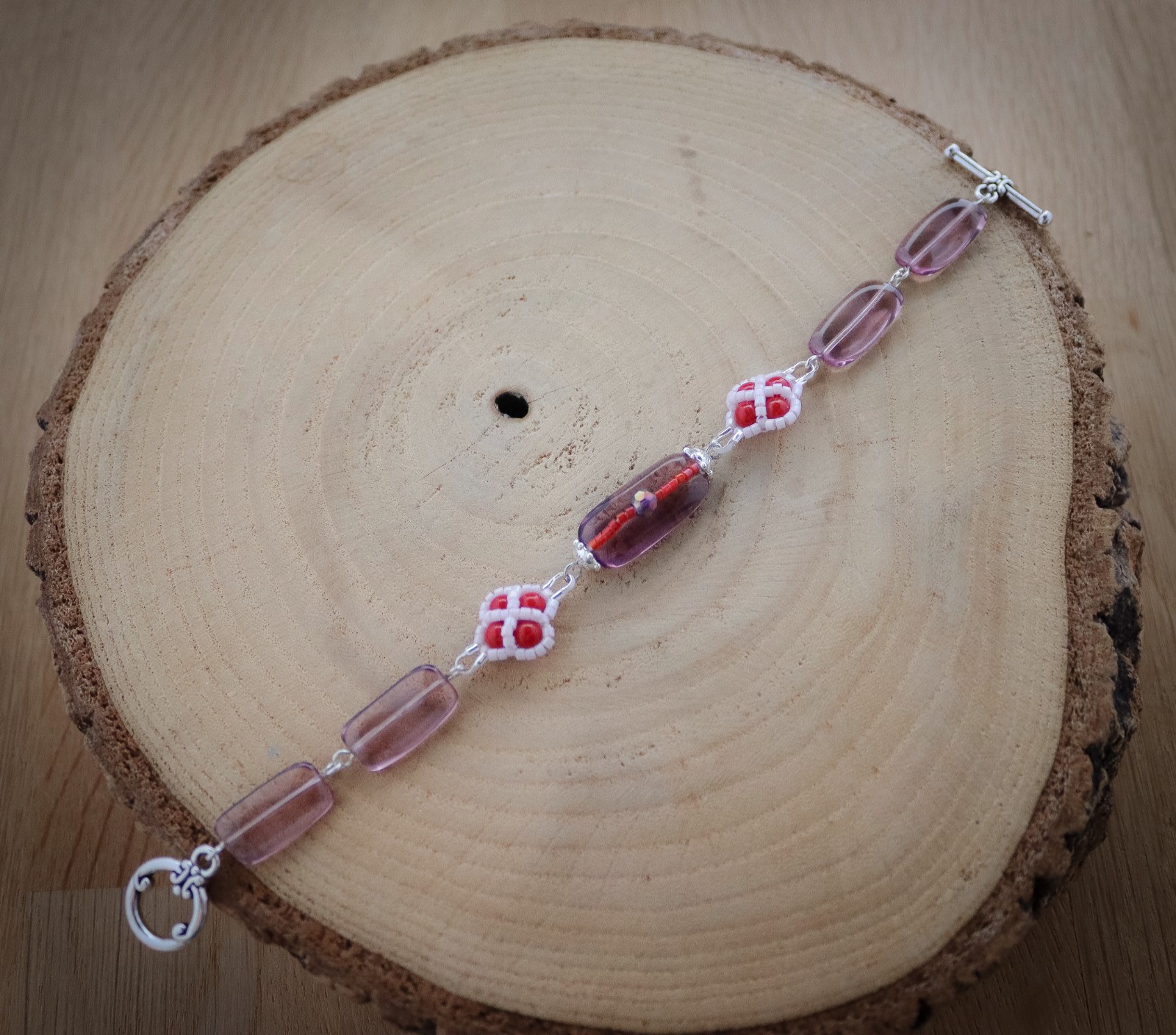 Passievol & Avant-Garde, sieradenset met handgemaakte glaskunst in paars en rood