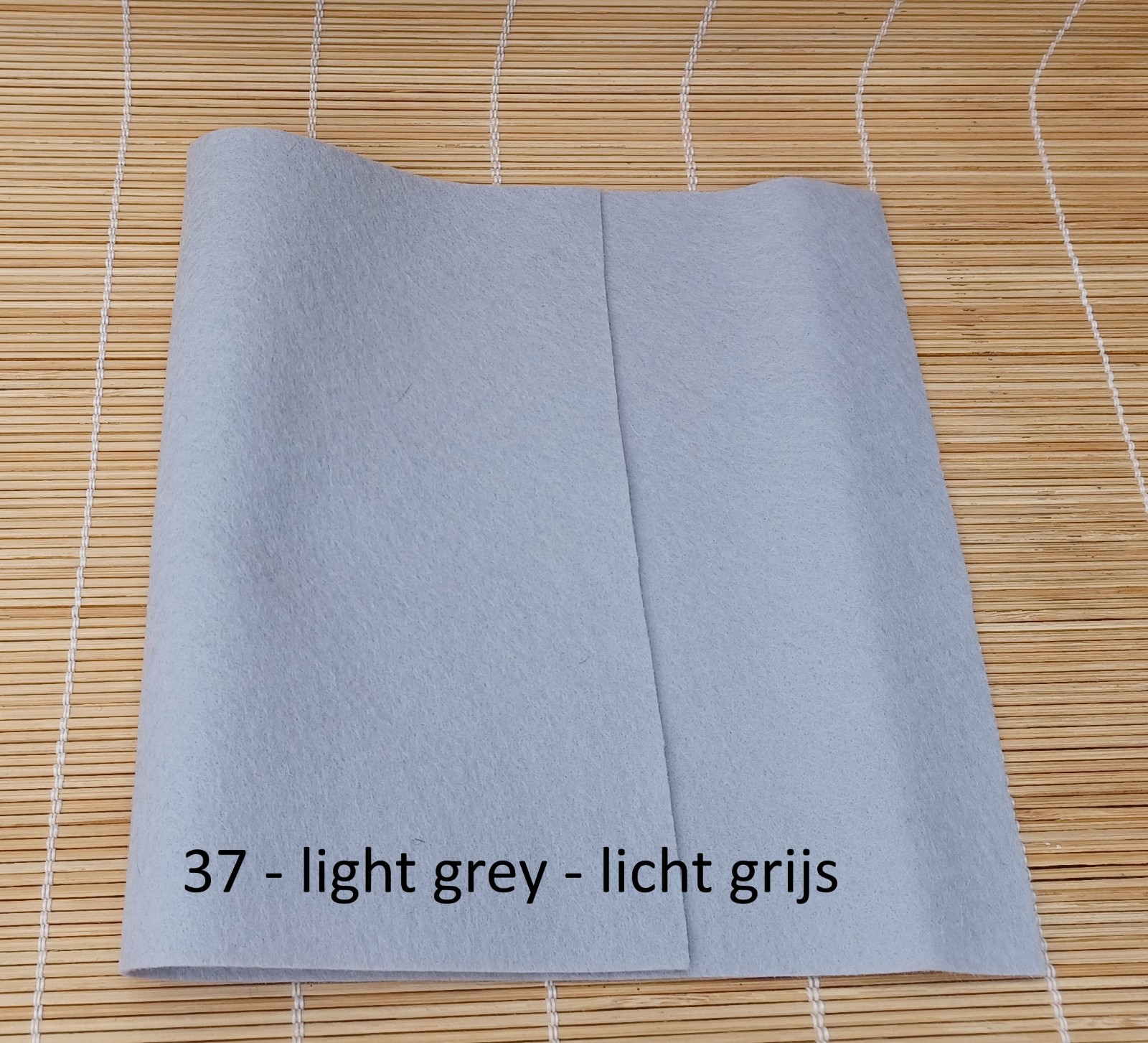Set van 5 lapjes wollen vilt in winterkleuren
