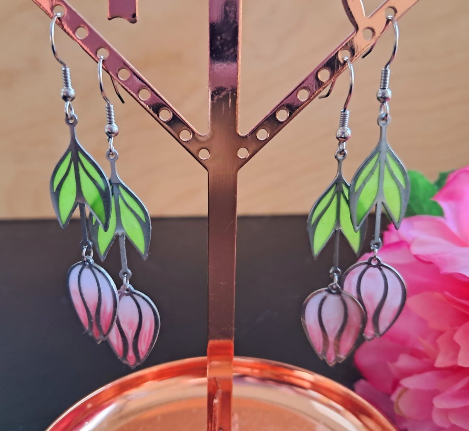 Sierlijke Tulpenoorbellen in vrolijke lentekleuren