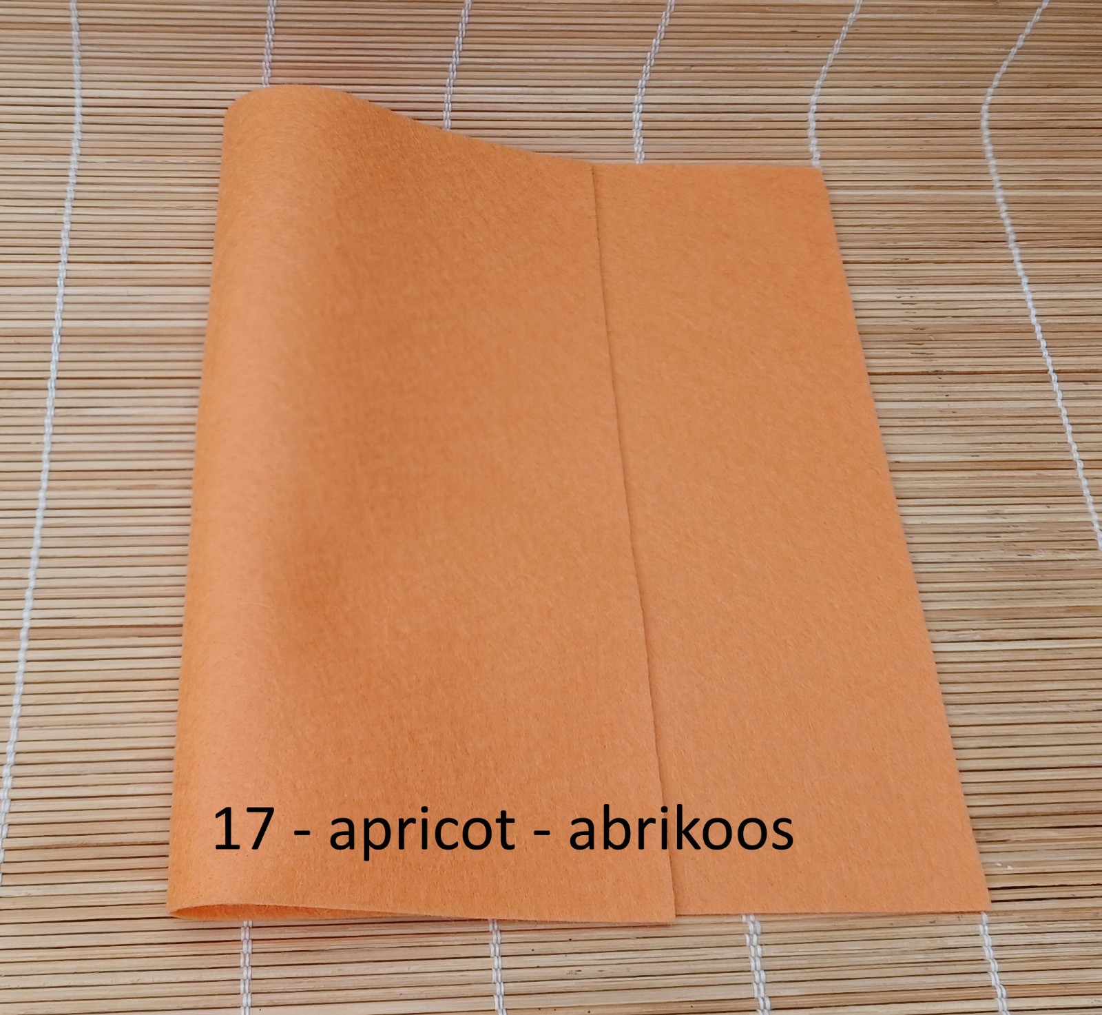 Viltset zomer, set van 8 lapjes wollen vilt