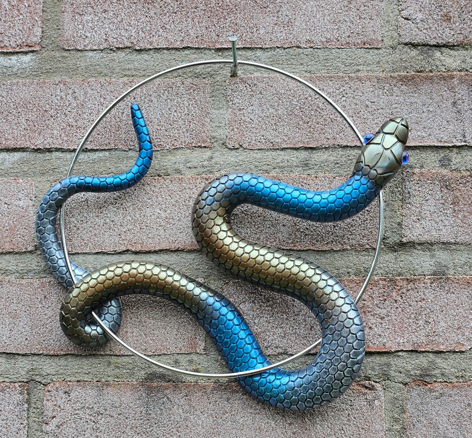 Handgemaakt epoxy slang cirkel "Ziggy the Snake" Cirkel Metallic dive… - 99778 Handgemaakt epoxy slang cirkel "Ziggy the Snake" Cirkel Metallic diverse kleuren