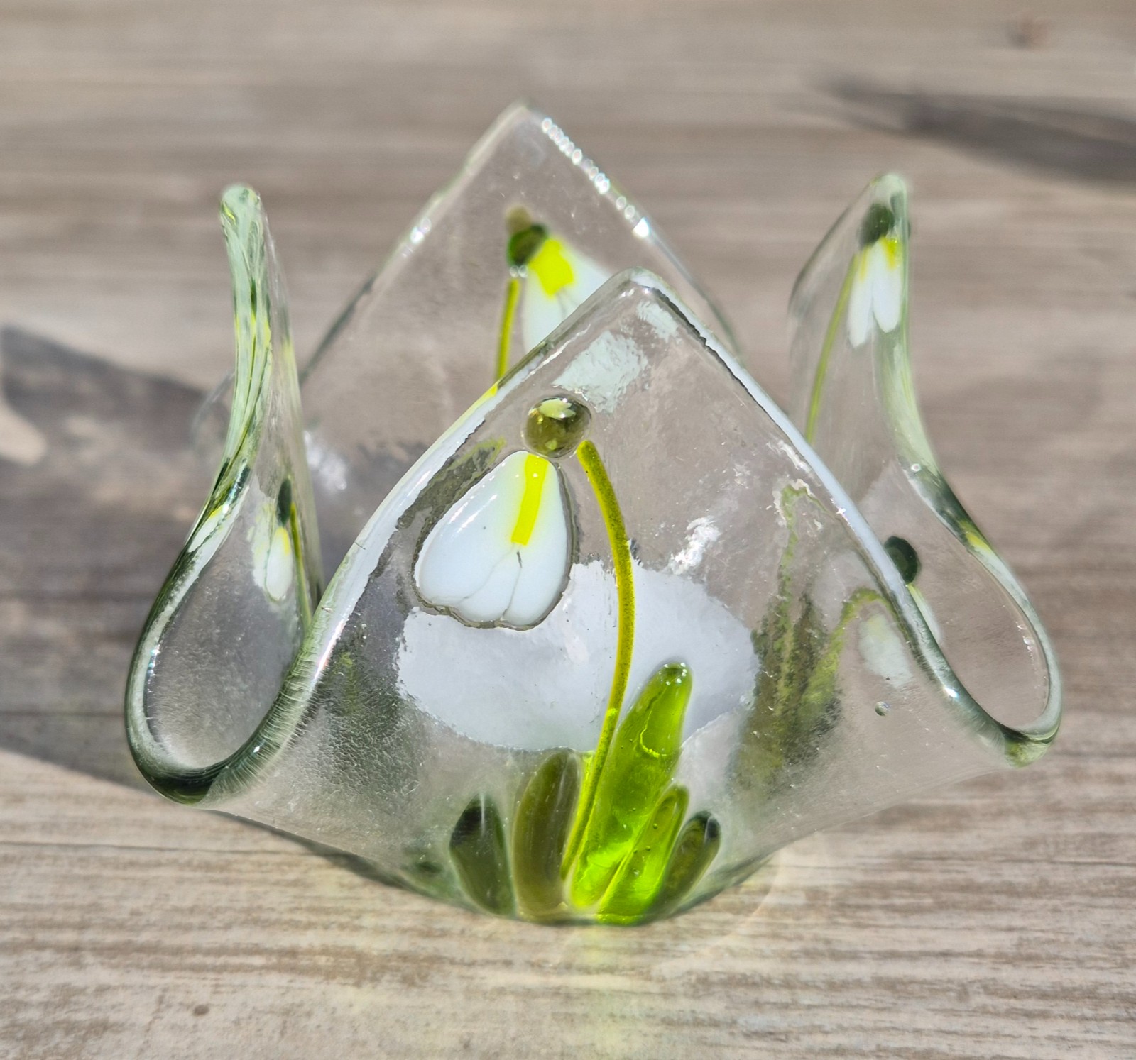 Waxinelichthouder van glas, handgemaakt, transparant met sneeuwklokjes