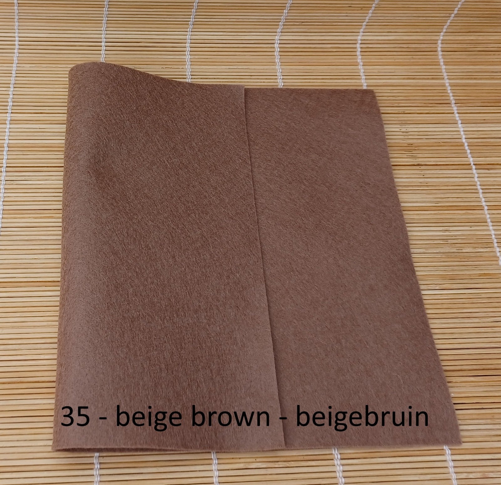 Viltset bruintinten, set van 8 lapjes wollen vilt - 145338 Viltset bruintinten, set van 8 lapjes wollen vilt