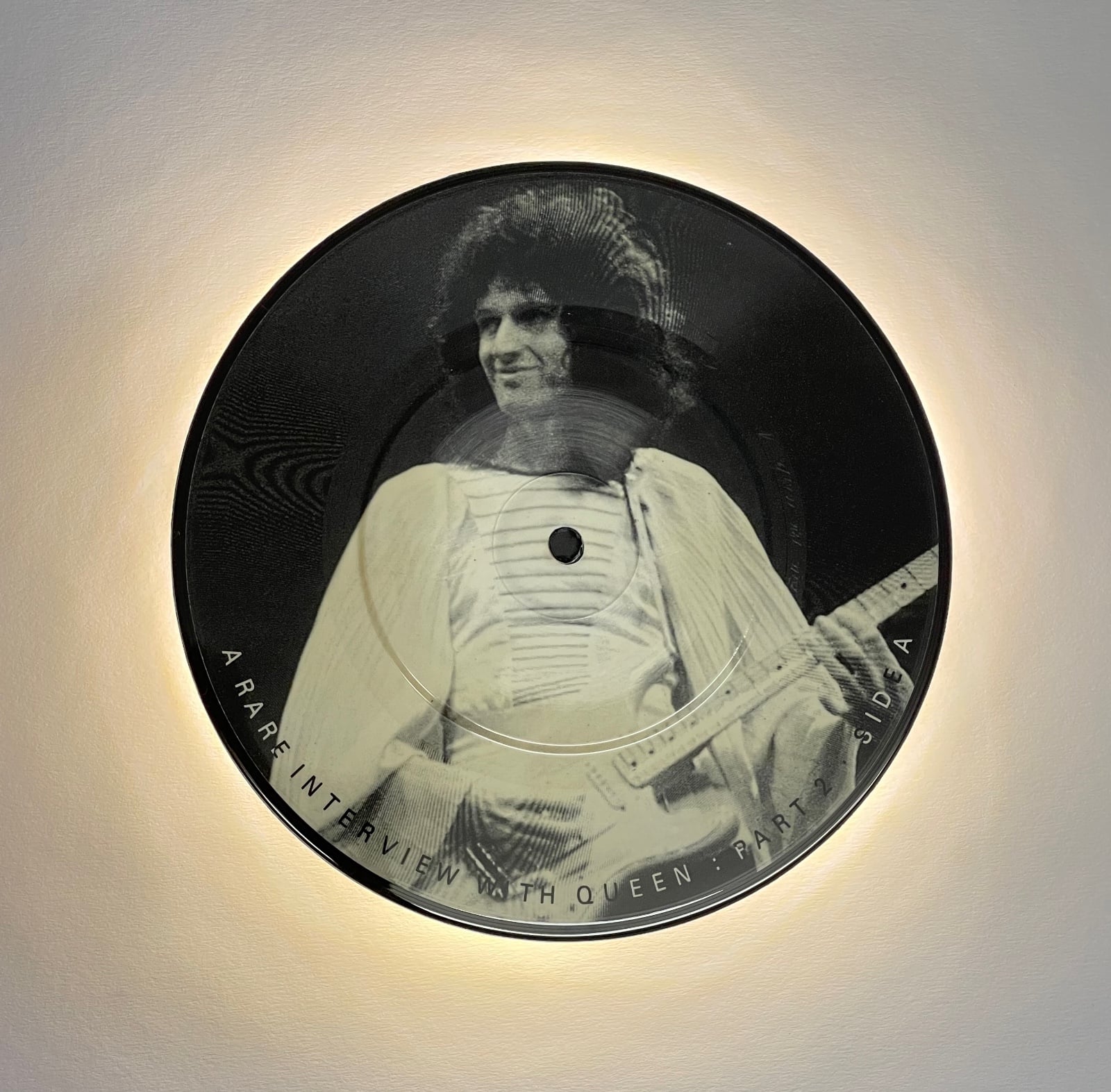 Queen picture disc wandlamp met sfeervolle verlichting - 146335 Wandlamp met Queen picture disc