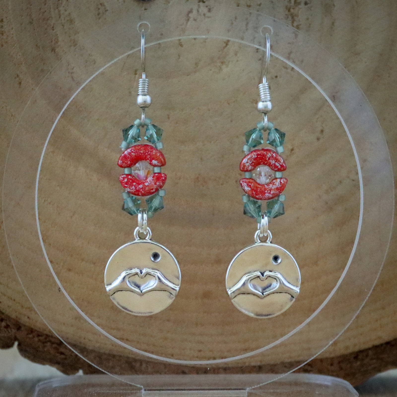 Verbonden Hart, Oorbellen met betekenis en sprankelende kralen - 73719.jpeg Verbonden Hart, Oorbellen met betekenis en sprankelende kralen