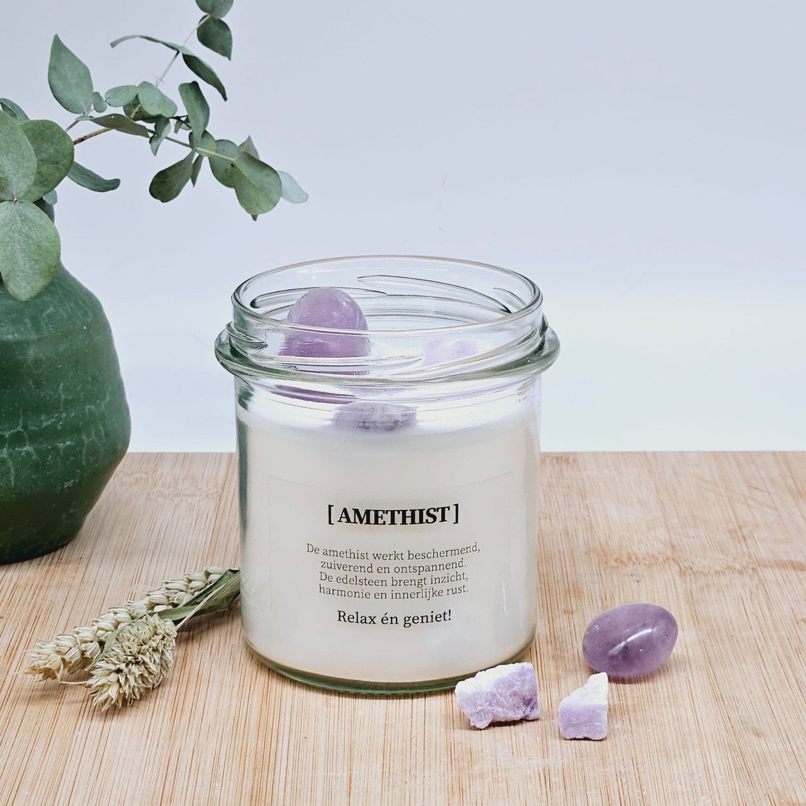 DIY pakket - Kaars met edelsteen en geurdecoratie - Amethist - 54263.jpeg DIY pakket - Sojakaars met edelsteen en geurdecoratie - Amethist