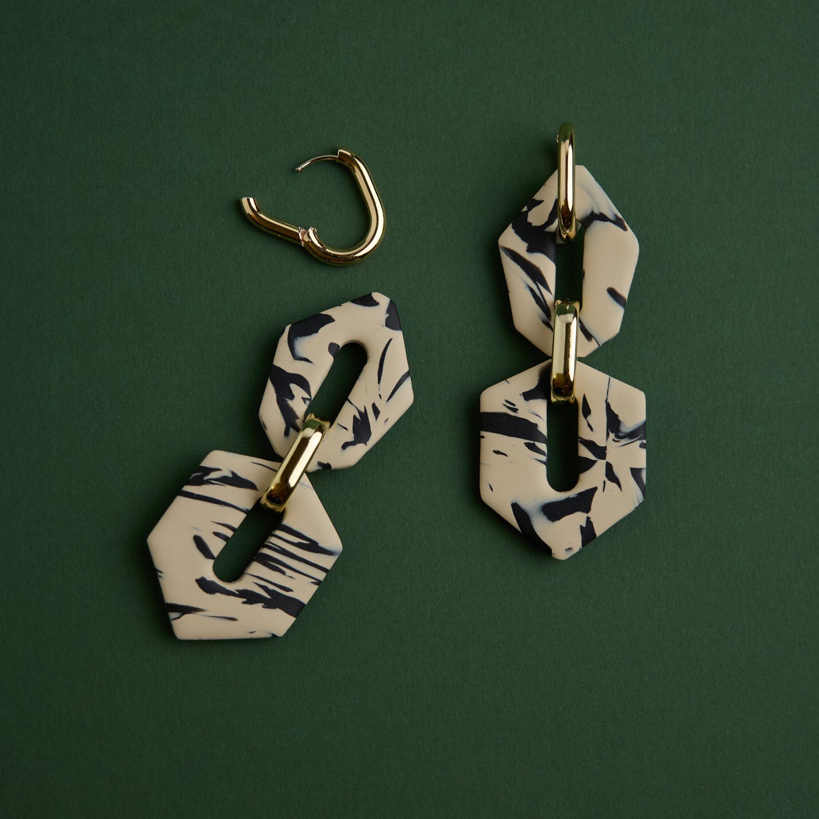 Shilla klei Oorbellen