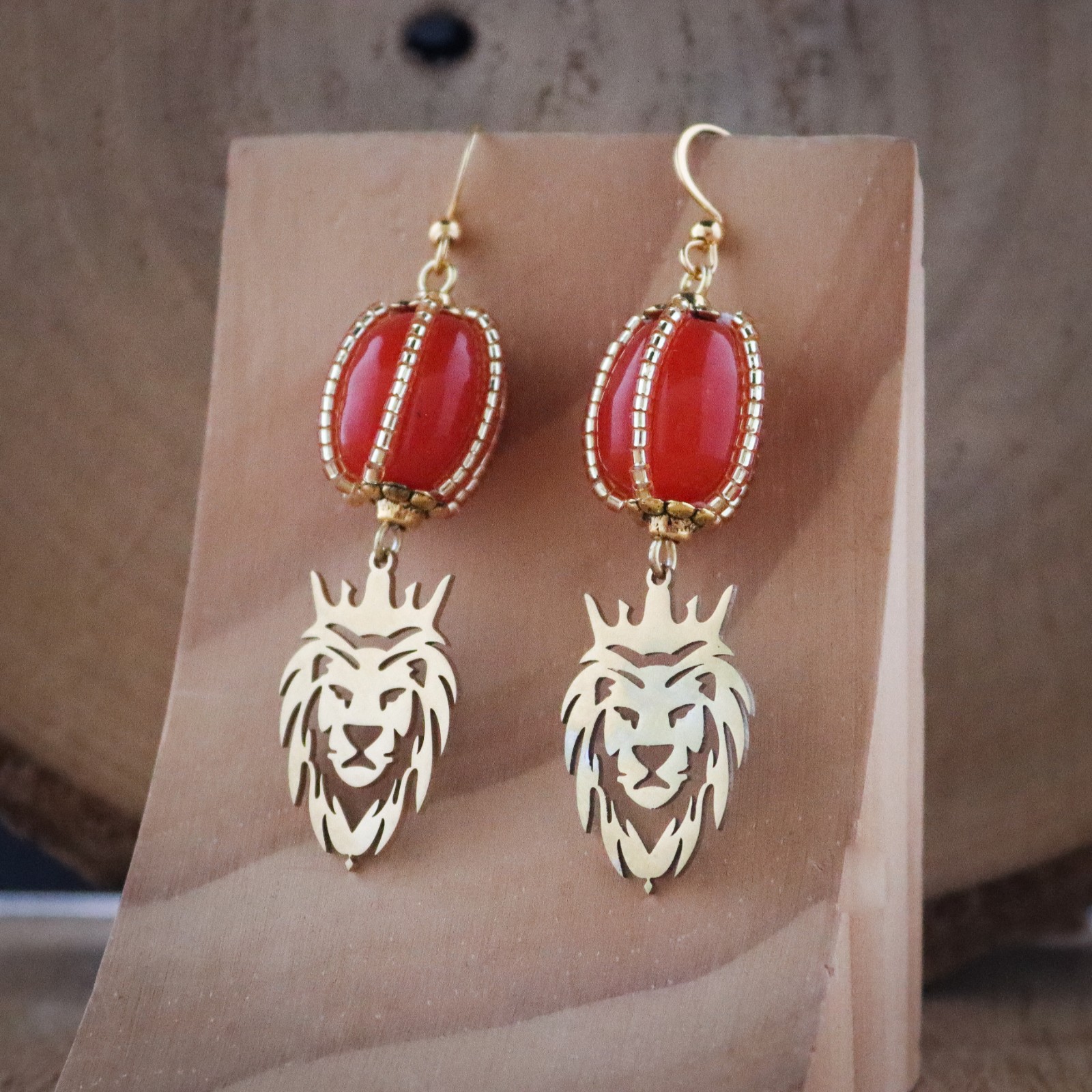 Koninklijke Oorbellen met Leeuw en Kroon – Perfect voor Koningsdag - 70722.jpeg Feestelijk & Symbolisch, oorbellen met leeuw en kroon in Nederlandse stijl