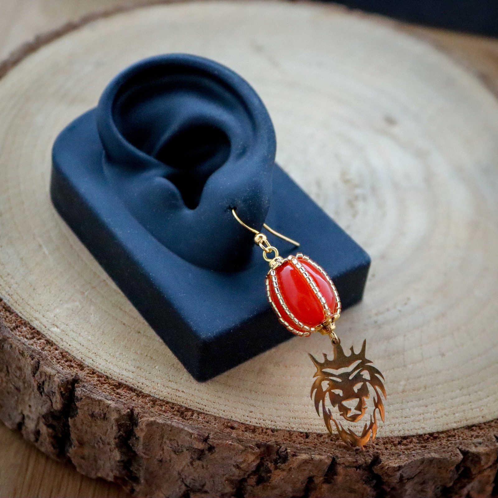 Koninklijke Oorbellen met Leeuw en Kroon – Perfect voor Koningsdag - 70724.jpeg Feestelijk & Symbolisch, oorbellen met leeuw en kroon in Nederlandse stijl