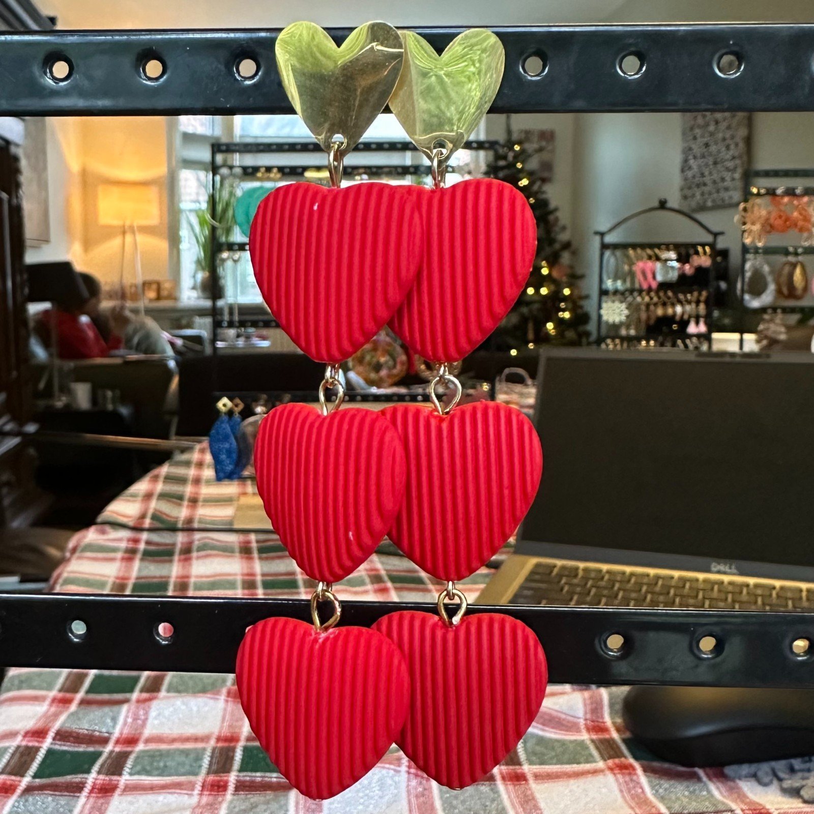 Rode hartjes oorbellen