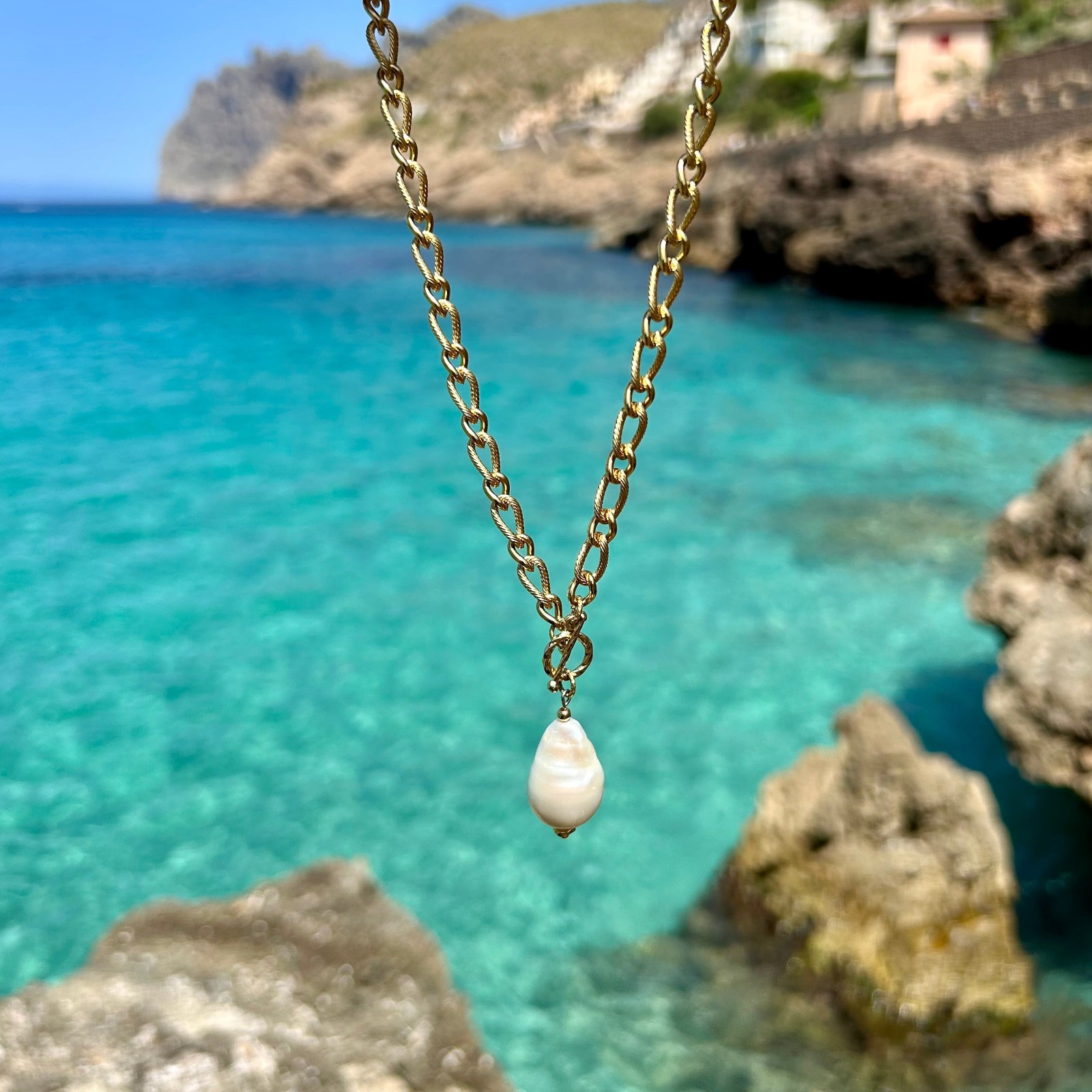 Handgemaakte statement zoetwater parelketting