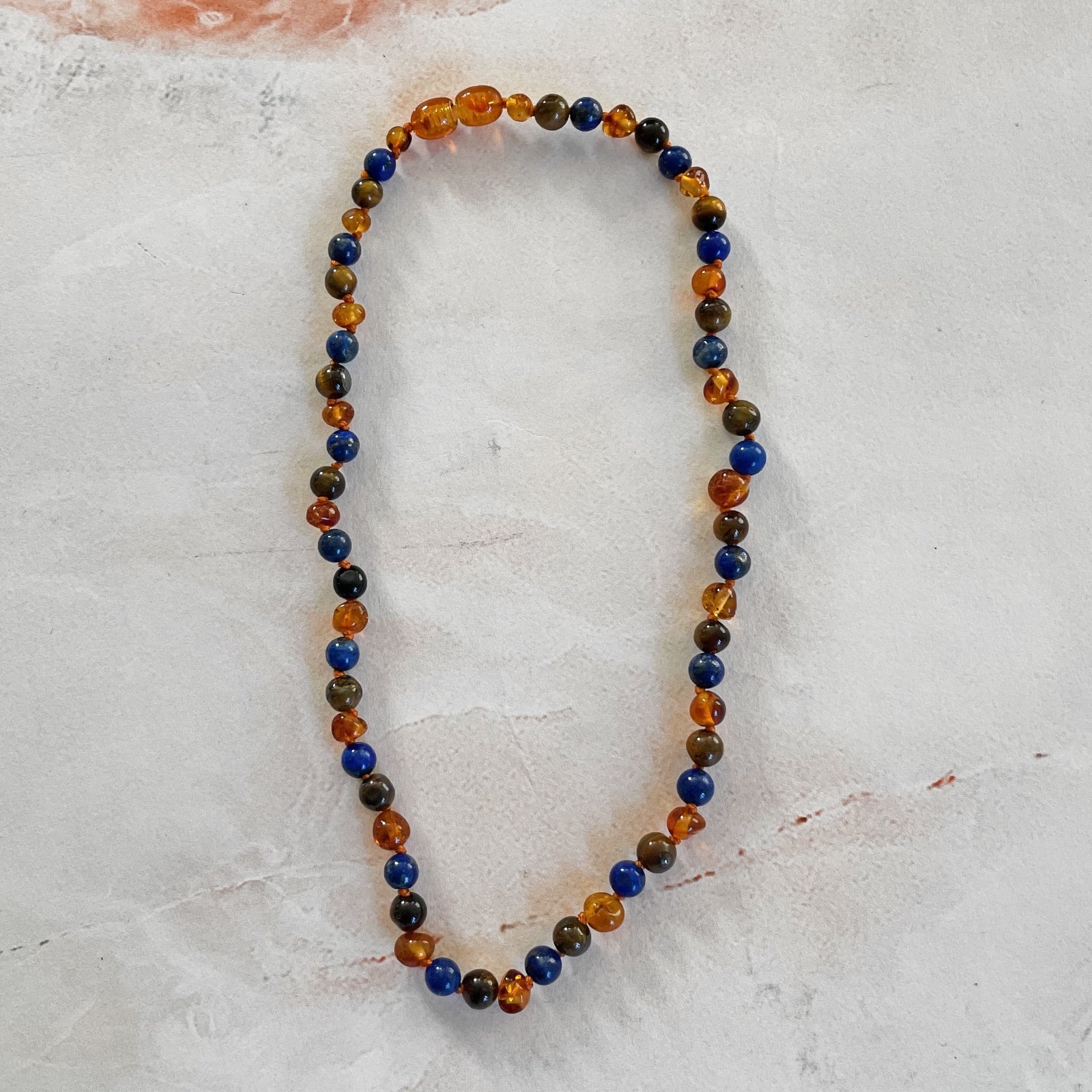 Barnsteen ketting kids met Tijgeroog & Lapis Lazuli  |  38cm - 79896 Barnsteen ketting kids met Tijgeroog & Lapis Lazuli  |  38cm