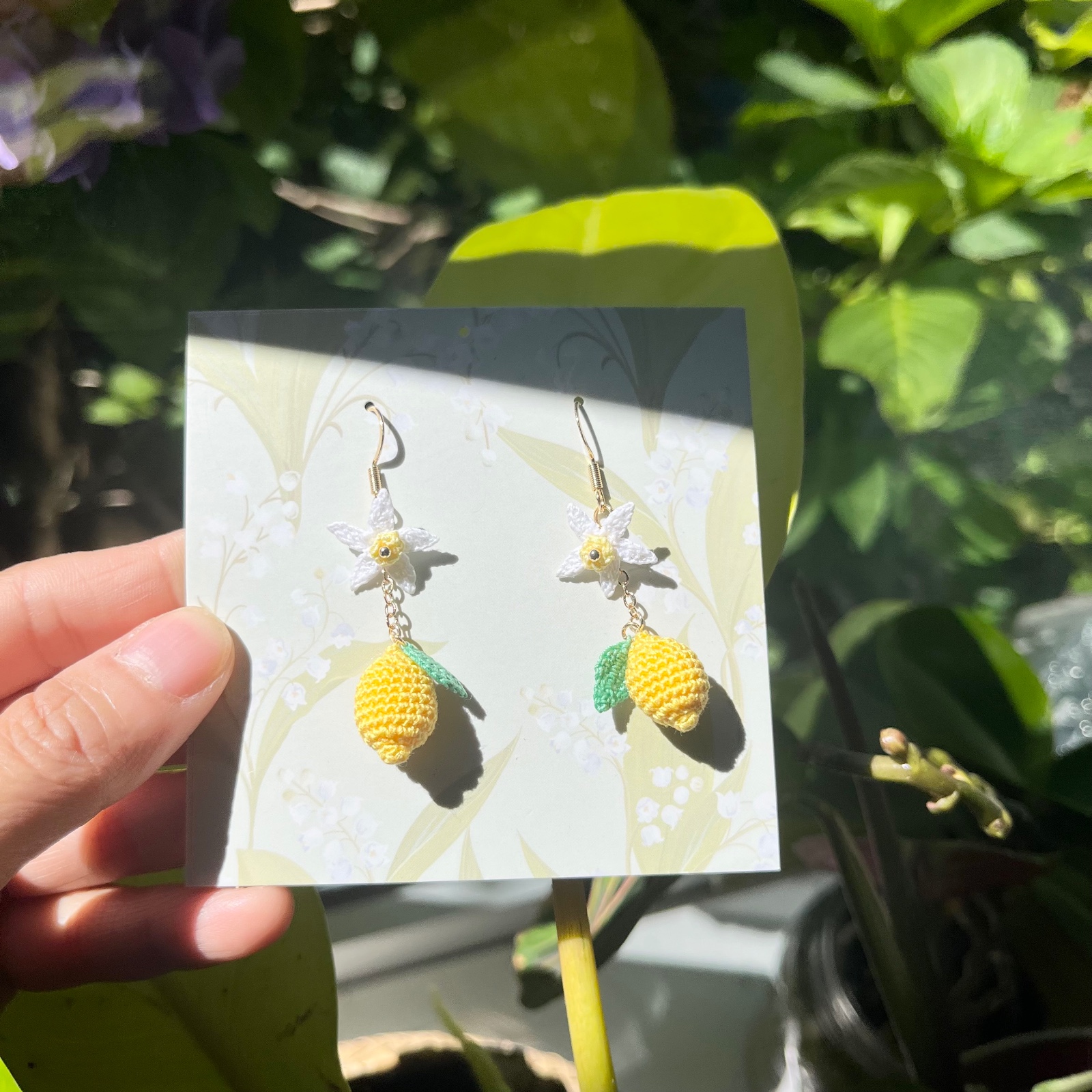 Gehaakte Citroen Oorbellen – Handgemaakte Fruit Hangers - 84641 Gehaakte Citroen Oorbellen – Handgemaakte Fruit Hangers