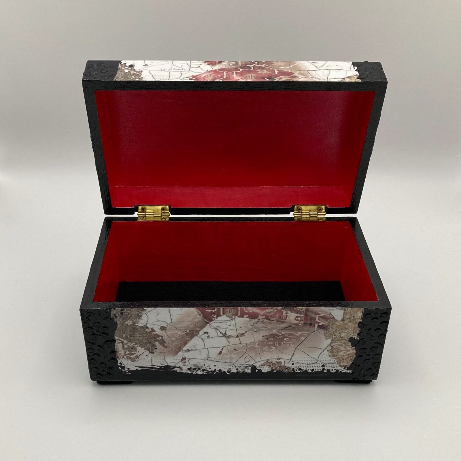 Grenen kistje ‘Fragments of Beauty’ voor interieur of cadeau - 85977 Handgedecoreerde houten sieradendoos ‘Fragments of Beauty’