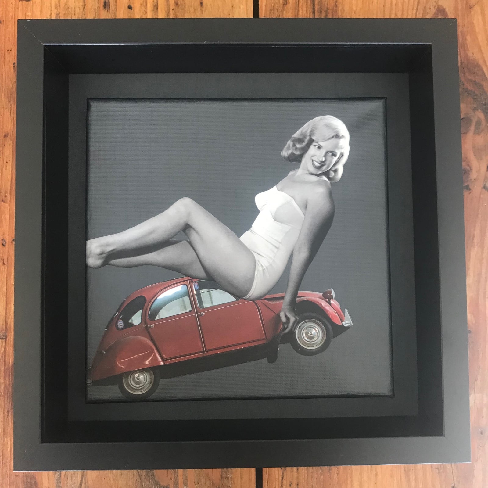 -vintage comme ma 2cv- 20x20x1 cm handgeknipte collage op schildersdo… - 87829 -vintage comme ma 2cv- 20x20x1 cm handgeknipte collage op schildersdoek