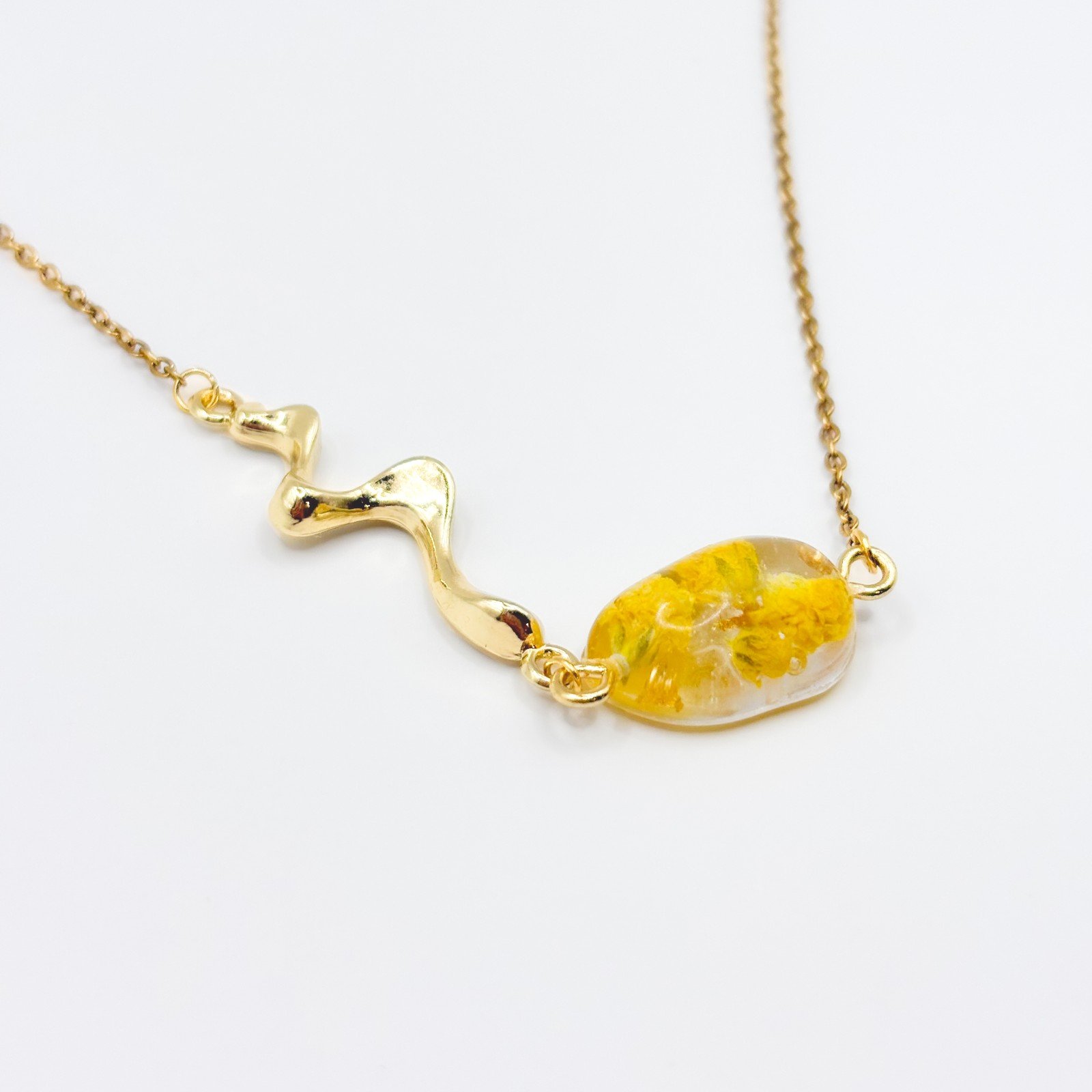 Ketting met Steenvormige Hanger Gevuld met Echte Bloemen uit Amsterdam - 91681 Ketting met Steenvormige Hanger Gevuld met Echte Bloemen uit Amsterdam (Limoncello Romance)