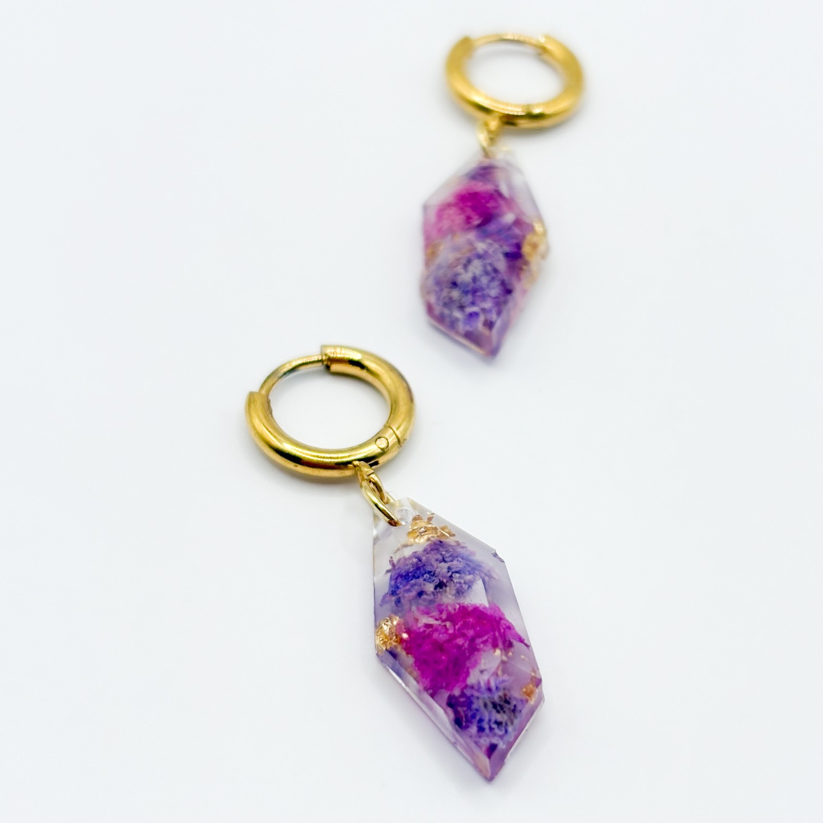 Oorbellen met Gefacetteerde Hangers en Echte Bloemen - 91400 Oorbellen met Gefacetteerde Hangers en Echte Bloemen