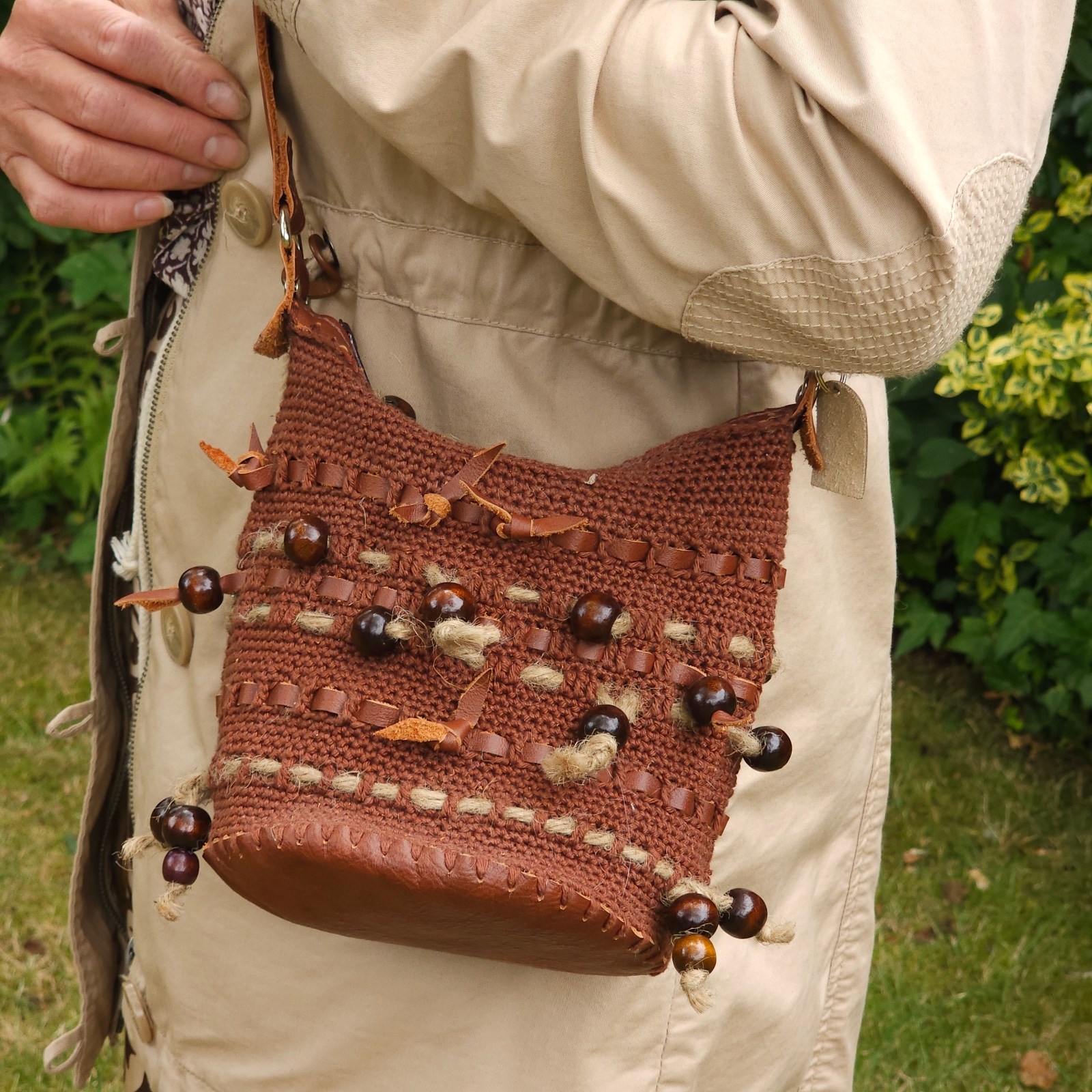 Poka-handtas, Brownie