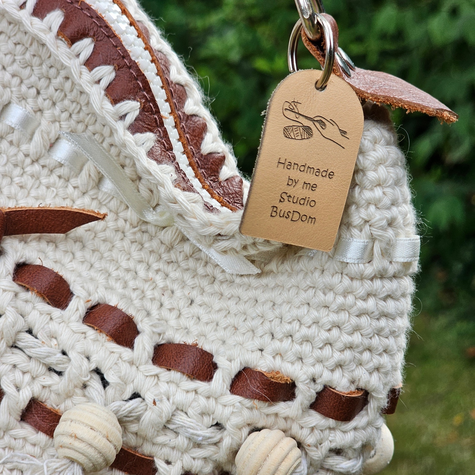 Poka-handtas, Natural