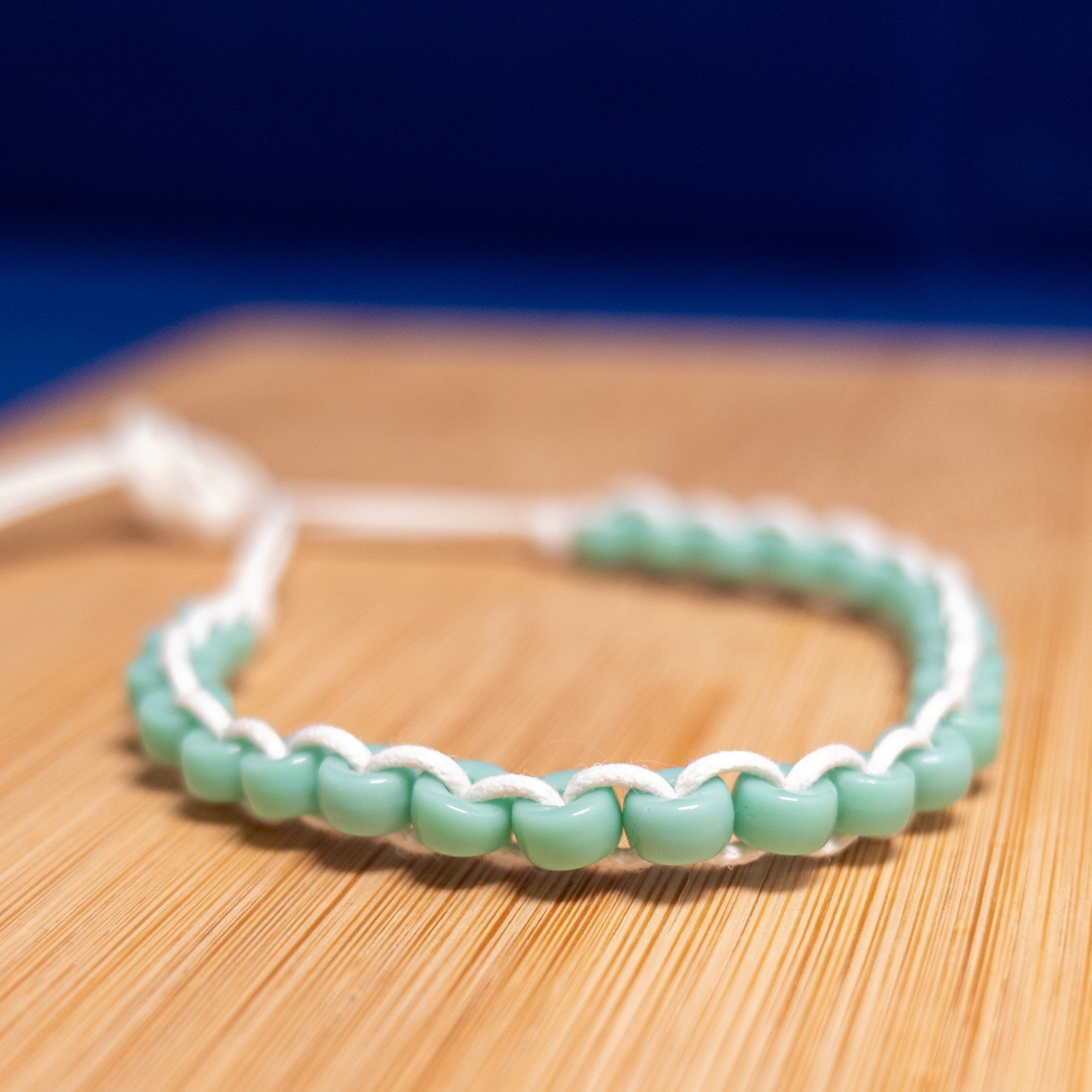 Turquoise armband met glaskralen | Ocean Glow collectie