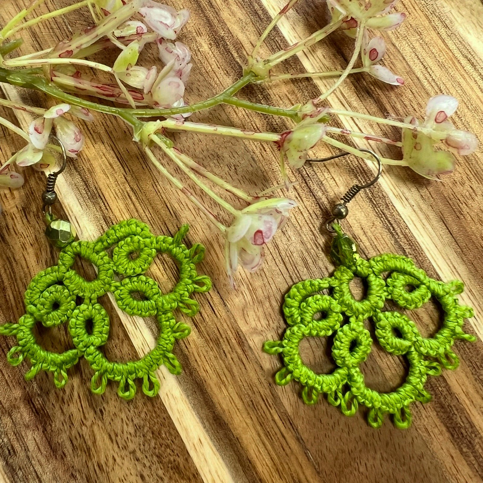 Minty Flower Tatting oorbellen - 94479 Minty Flower Tatting oorbellen