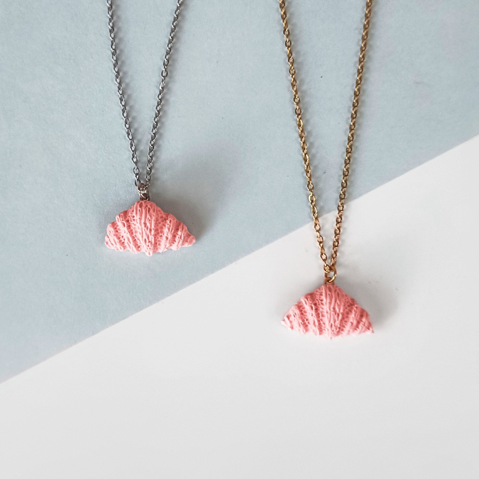 Ketting met met roze croissant - 99960 Ketting met met roze croissant