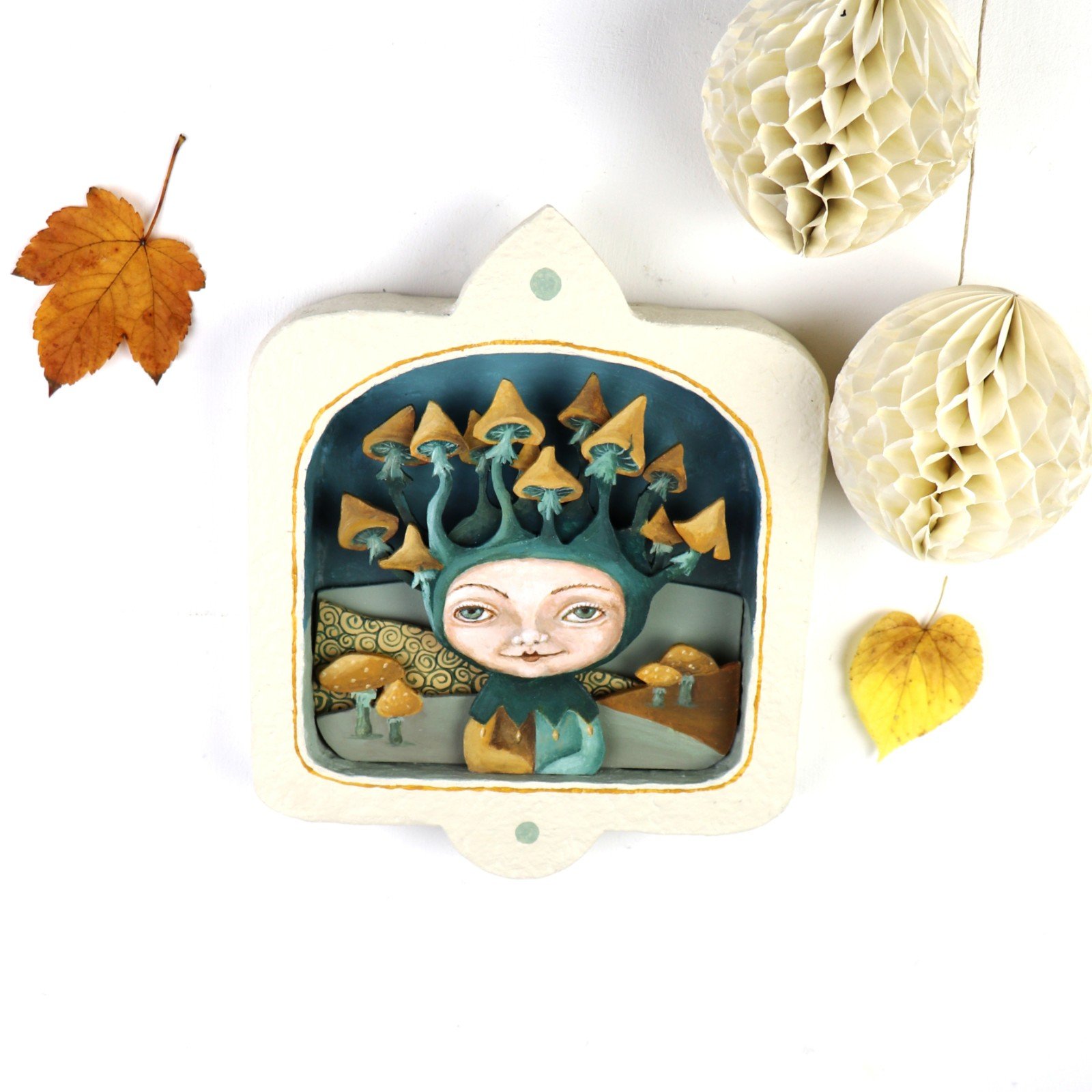 Muur Diorama met Fantasie Figuur Paddenstoelen in Warme Aardtinten 3D… - 99405 Muur Diorama met Fantasie Figuur Paddenstoelen in Warme Aardtinten 3D effect