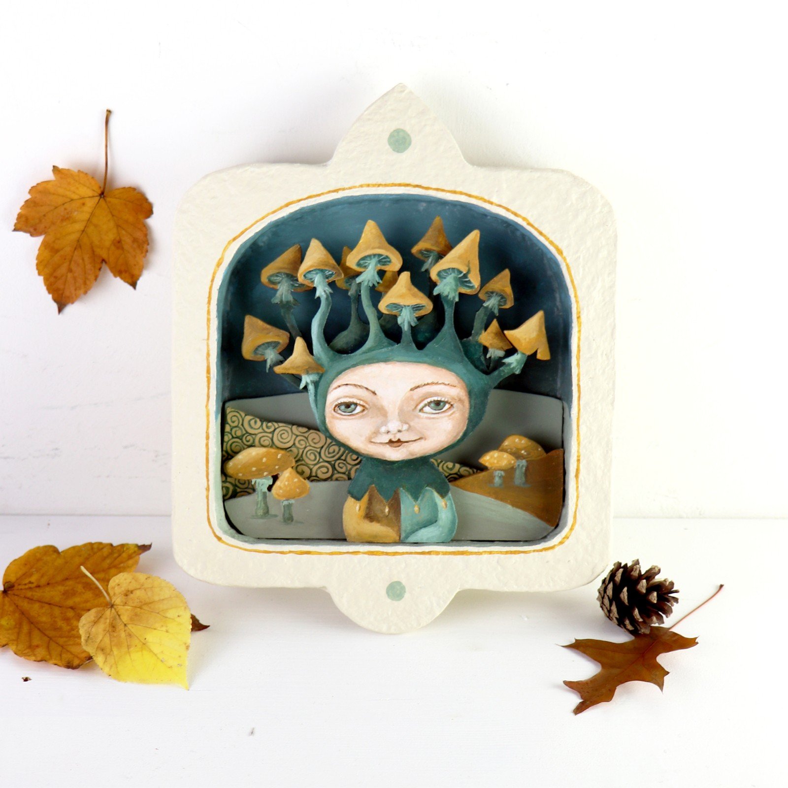 Muur Diorama met Fantasie Figuur Paddenstoelen in Warme Aardtinten 3D… - 99414 Muur Diorama met Fantasie Figuur Paddenstoelen in Warme Aardtinten 3D effect