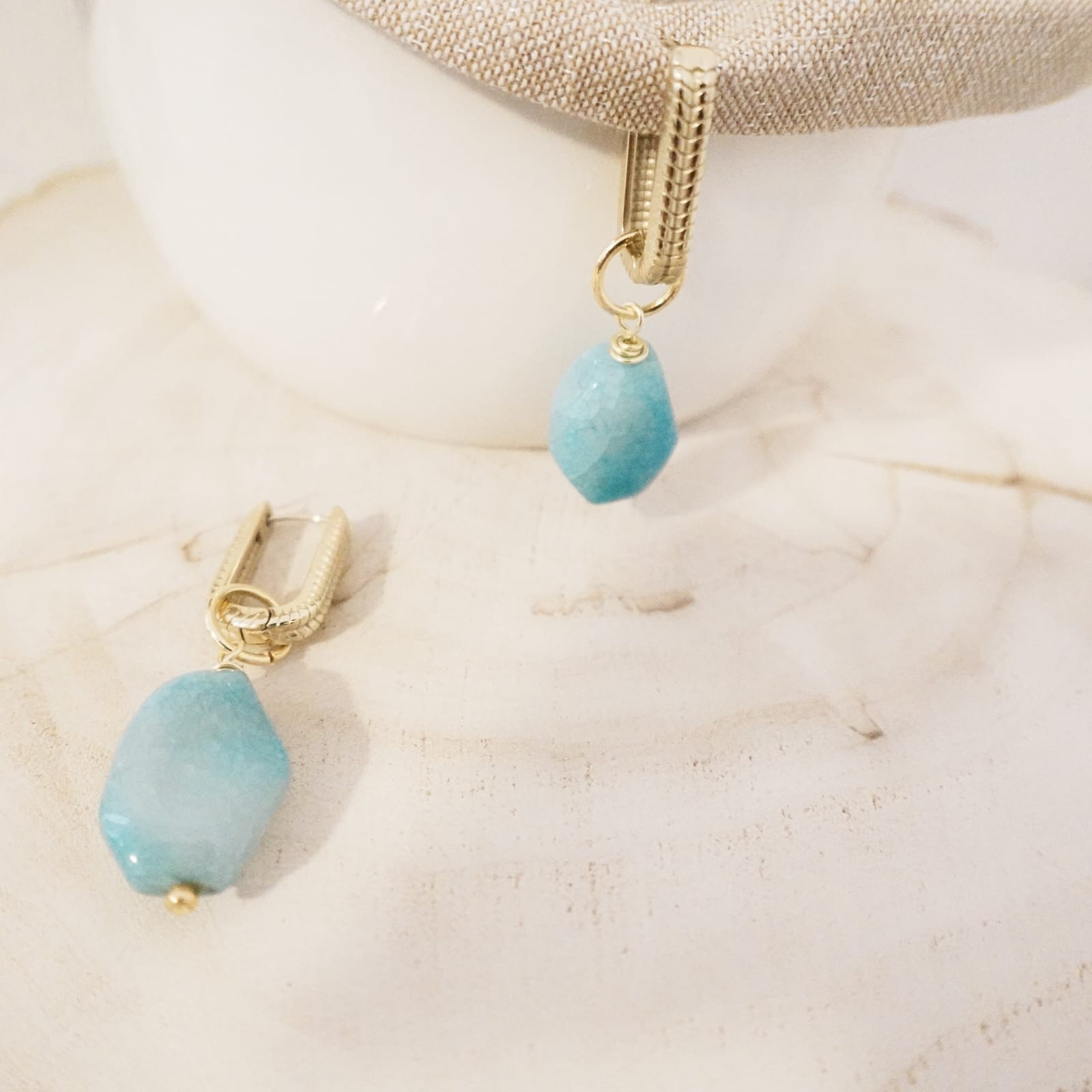 Light Blue Agate Earrings - 104172 Lichtblauwe Agaat oorbellen