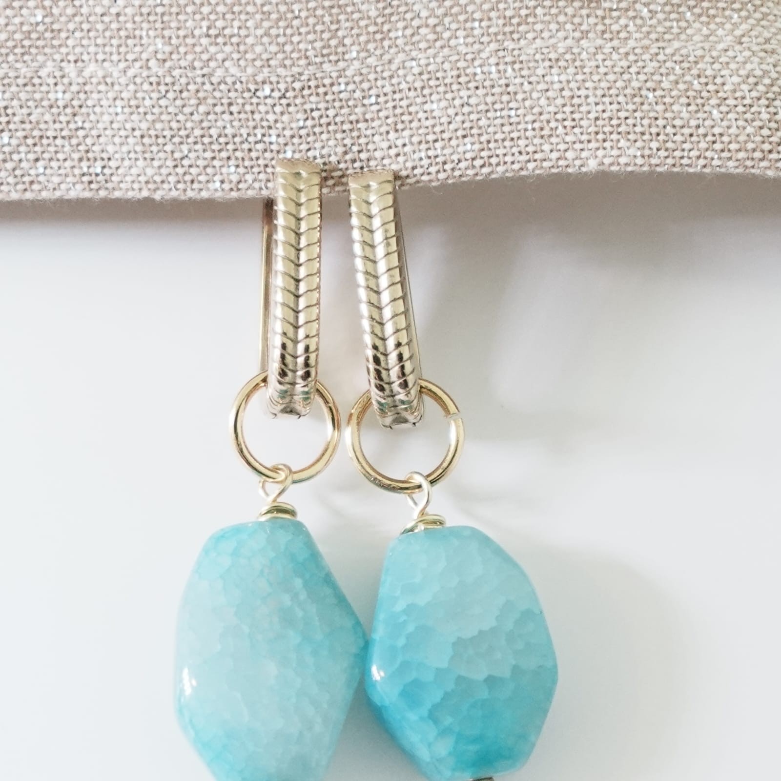Light Blue Agate Earrings - 104174 Lichtblauwe Agaat oorbellen