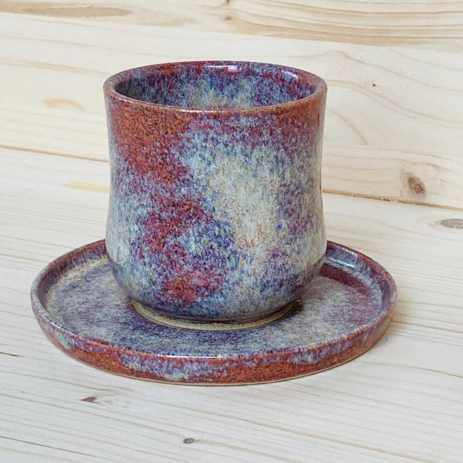 Theemokken met potpourri uitstraling - 104078 Handgemaakt keramiek, theemokken met schoteltje in warme aardetinten