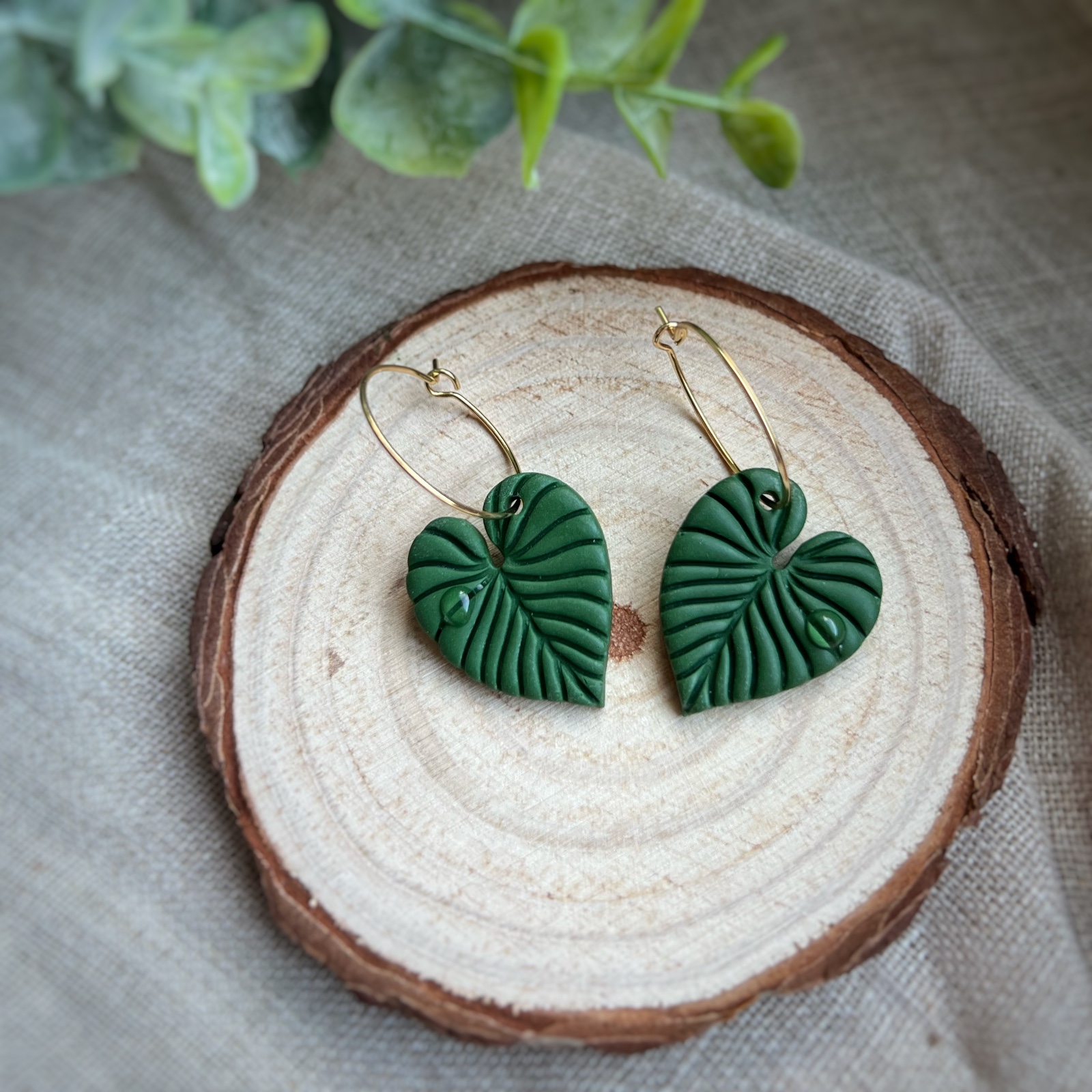 Handgemaakte blad oorbellen met hoepel - 110695 Handgemaakte blad oorbellen met hoepel