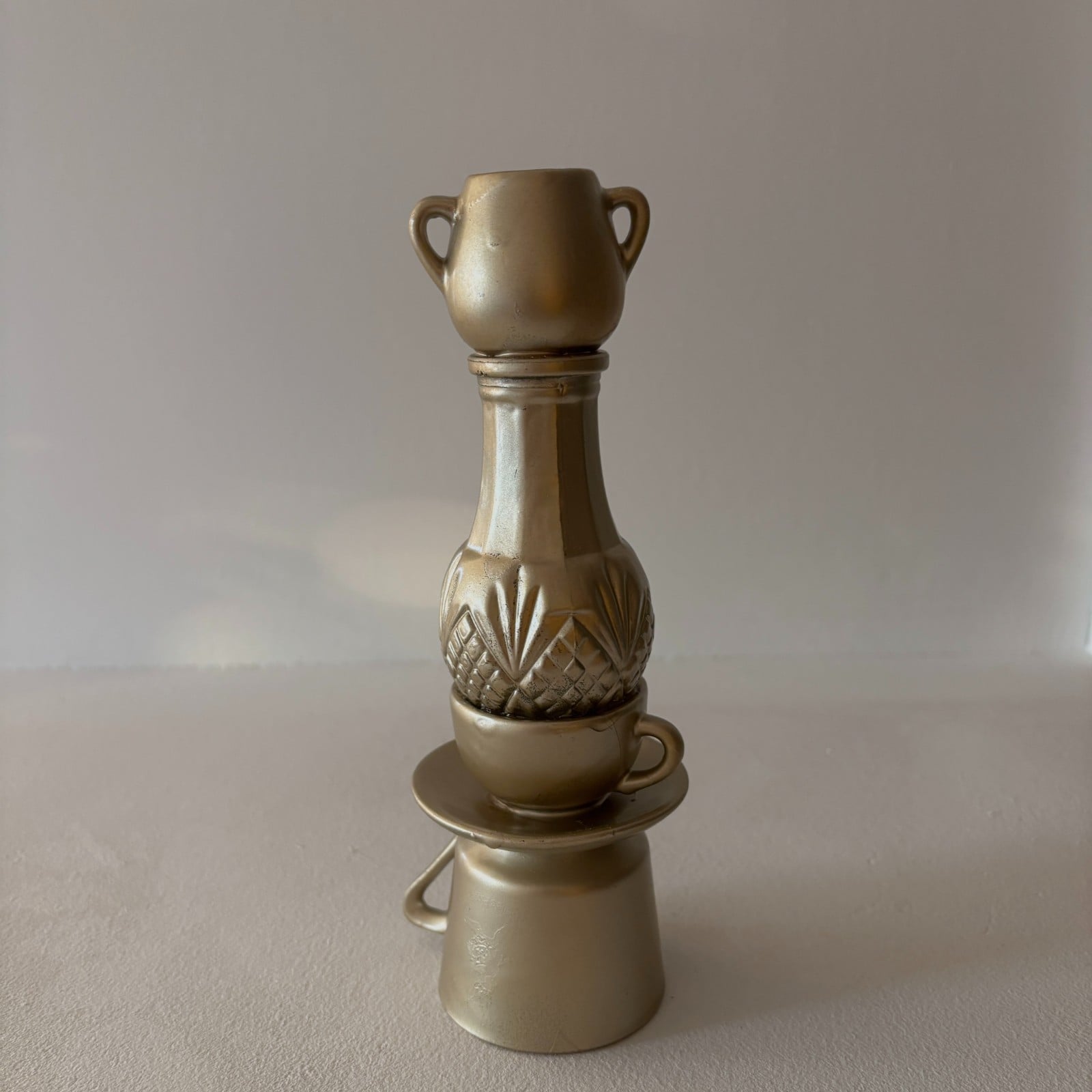 Handgemaakte goudkleurige kandelaar