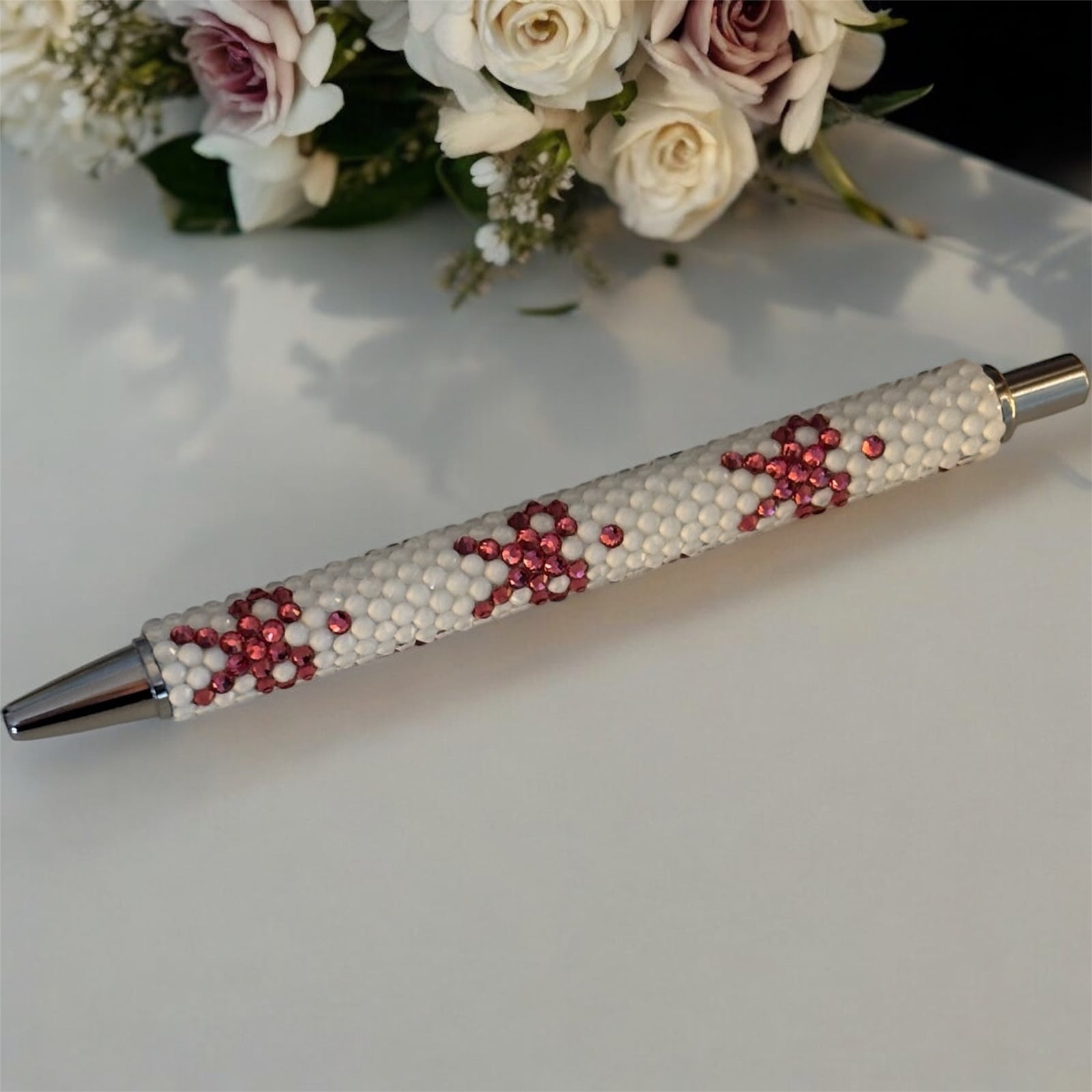 Handmade Bling Pen met Strikjes Motief