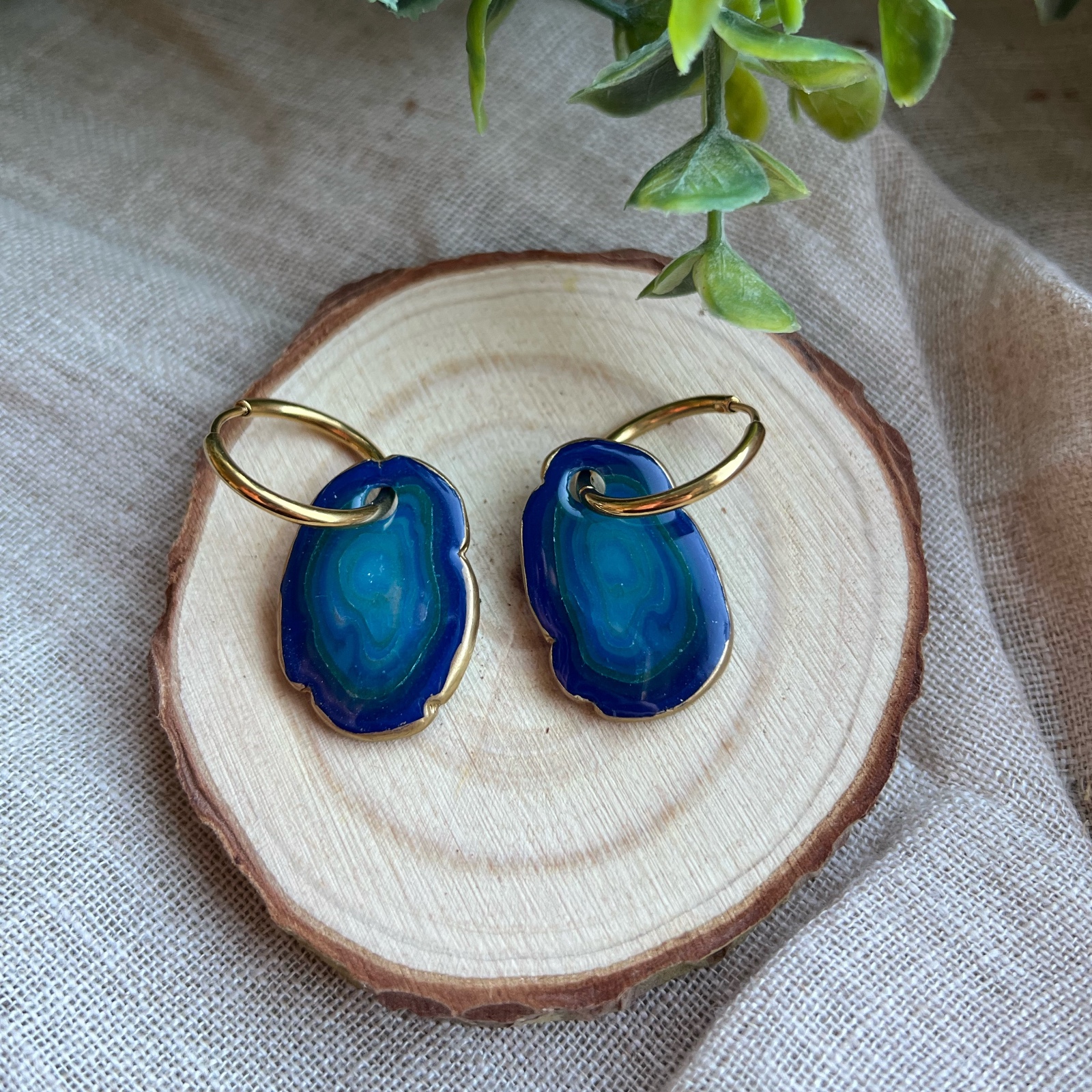 Oorbellen faux agate blauw I