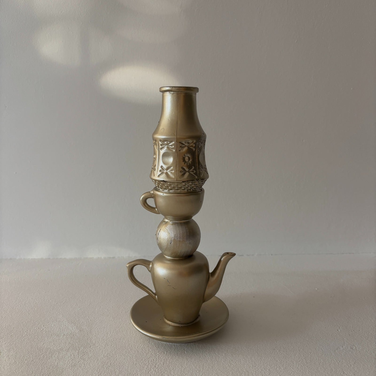 Superleuke kandelaar met theepotvoetje