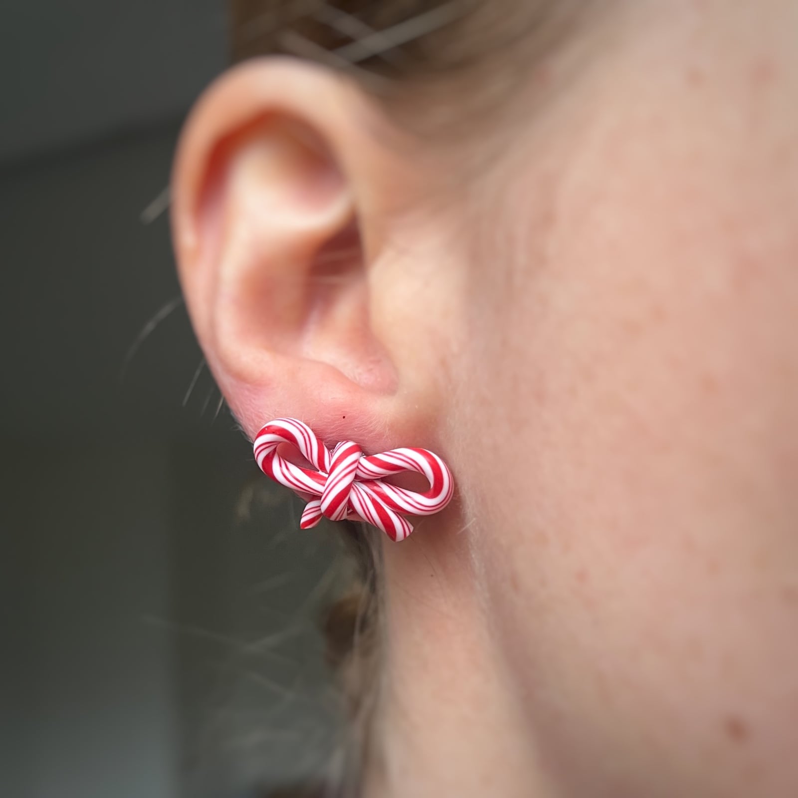 Zuurstok strik oorbellen