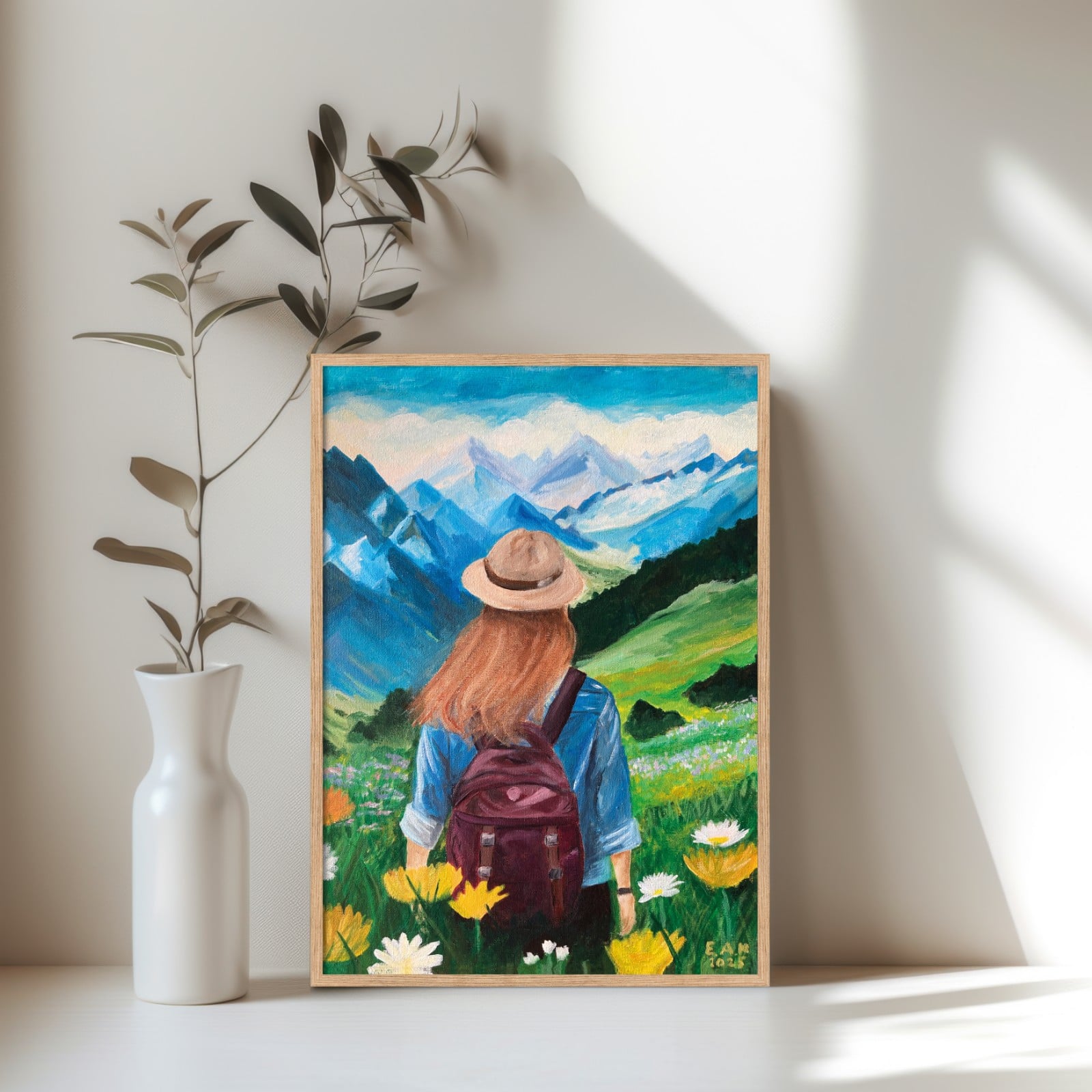 Woman in the Mountains – Bergbloei A4 kunstposter met bergen en bloemen