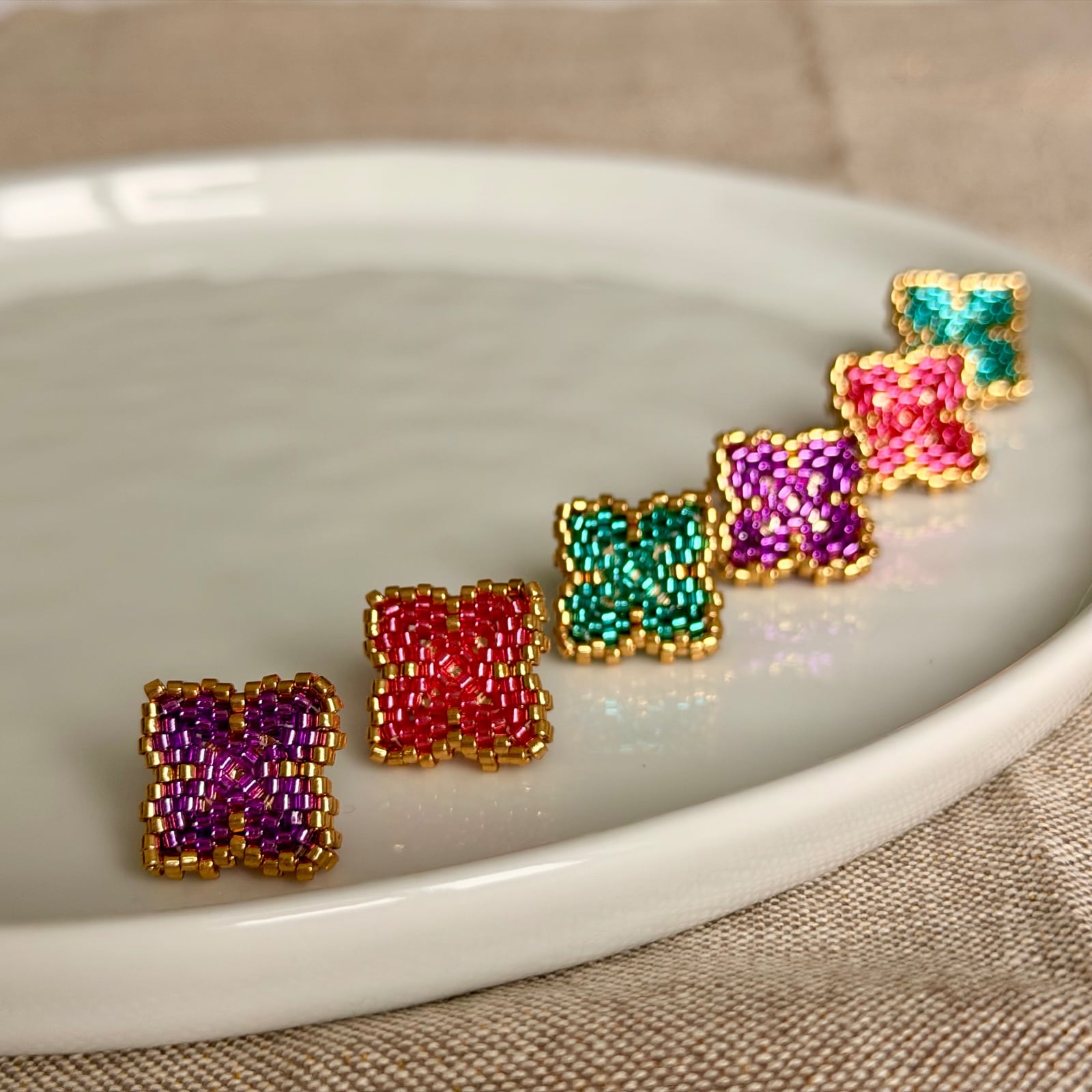 Handgemaakte klavertje vier oorbellen – geluksoorbellen