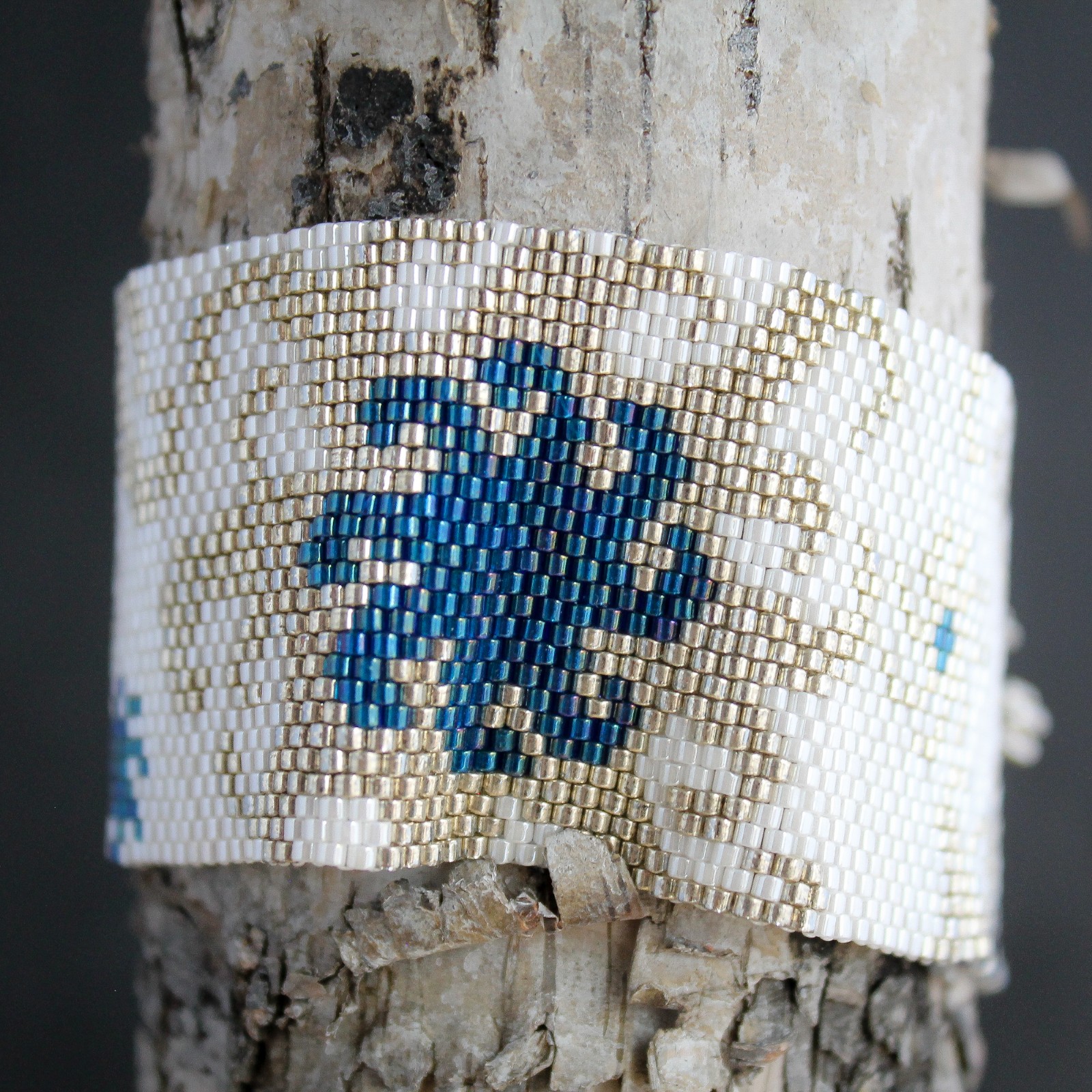 Ijsbloemen & Winter, peyote armband met winterster design - 118092 Ijsbloemen & Winter, peyote armband met winterster design