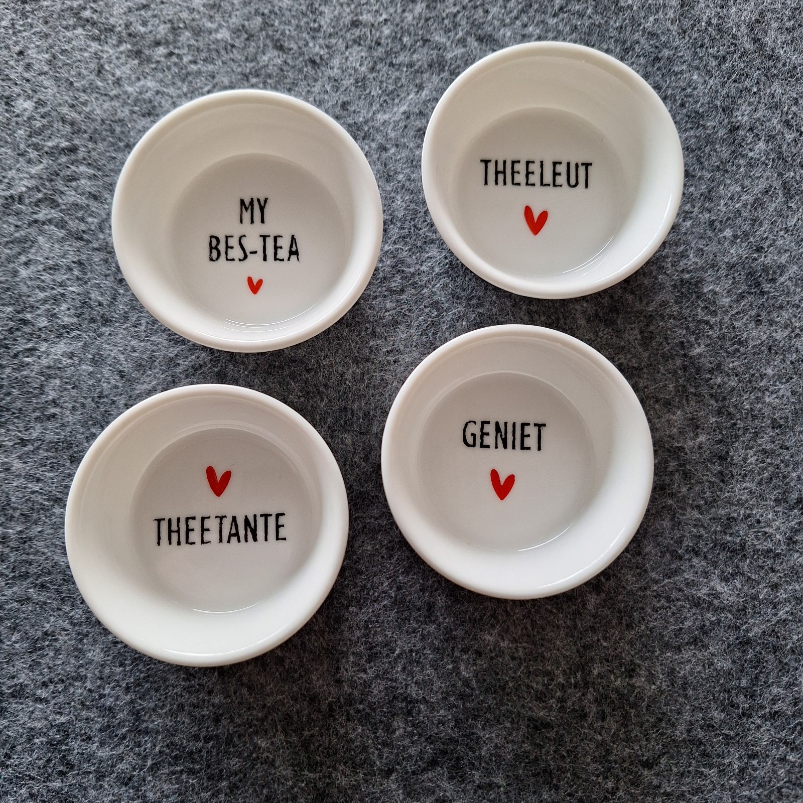 Handbewerkte grappige theetipjes (voor je theezakje), setje van 4 - 122336 Handbewerkte grappige theetipjes (voor je theezakje), setje van 4