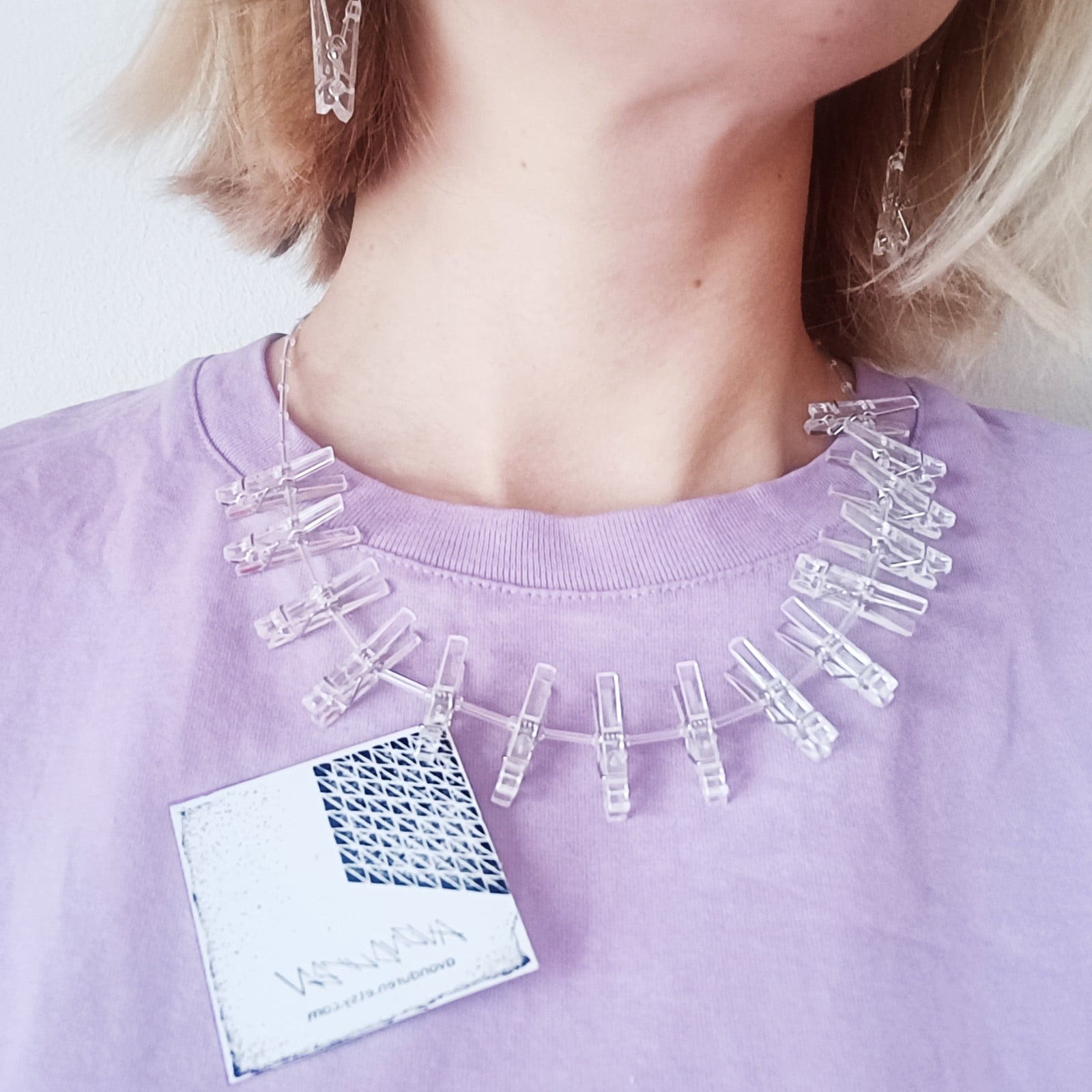 Ketting van transparante knijpertjes